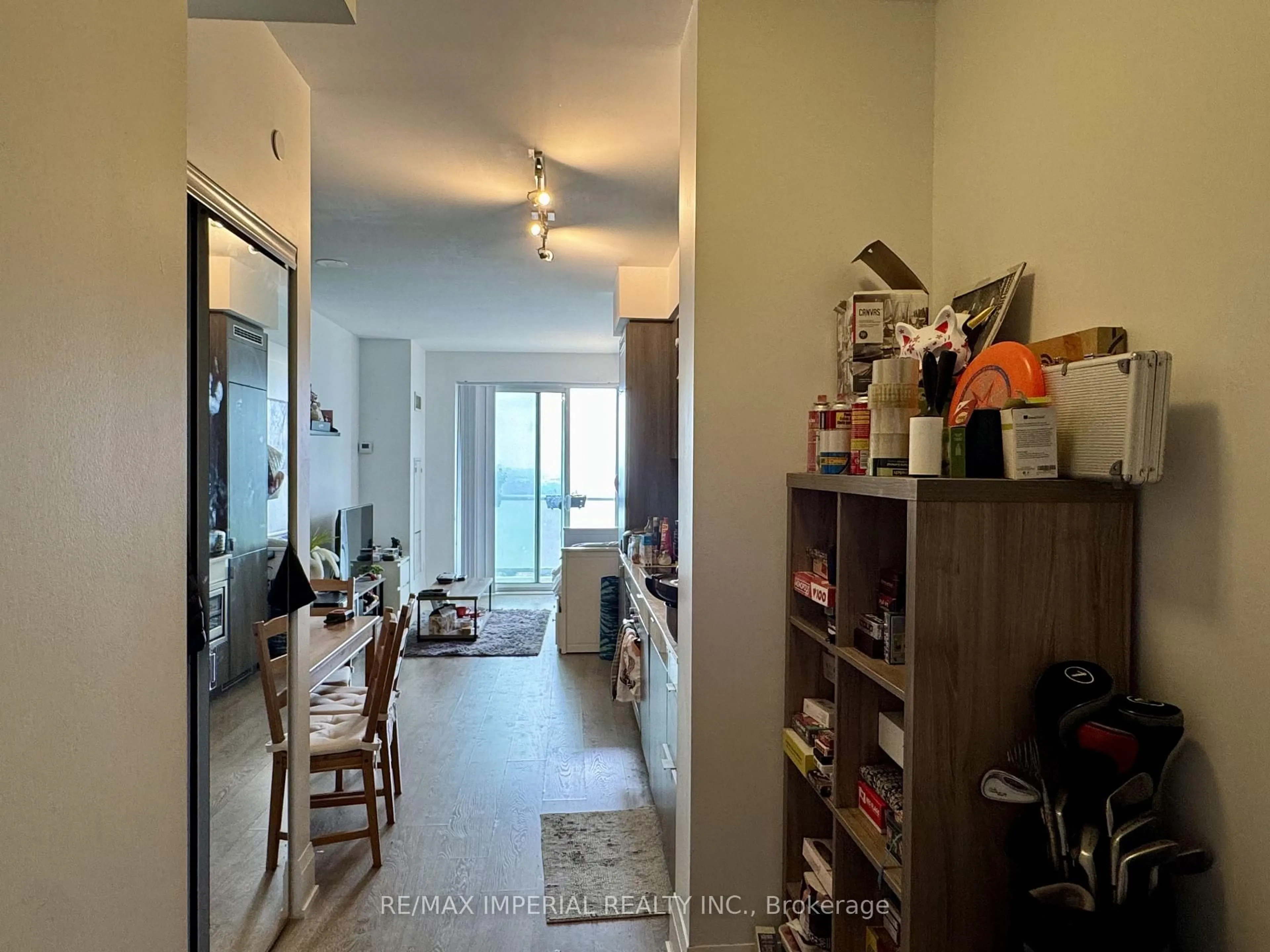 A pic of a room for 101 Erskine Ave #2905, Toronto Ontario M4P 0C5