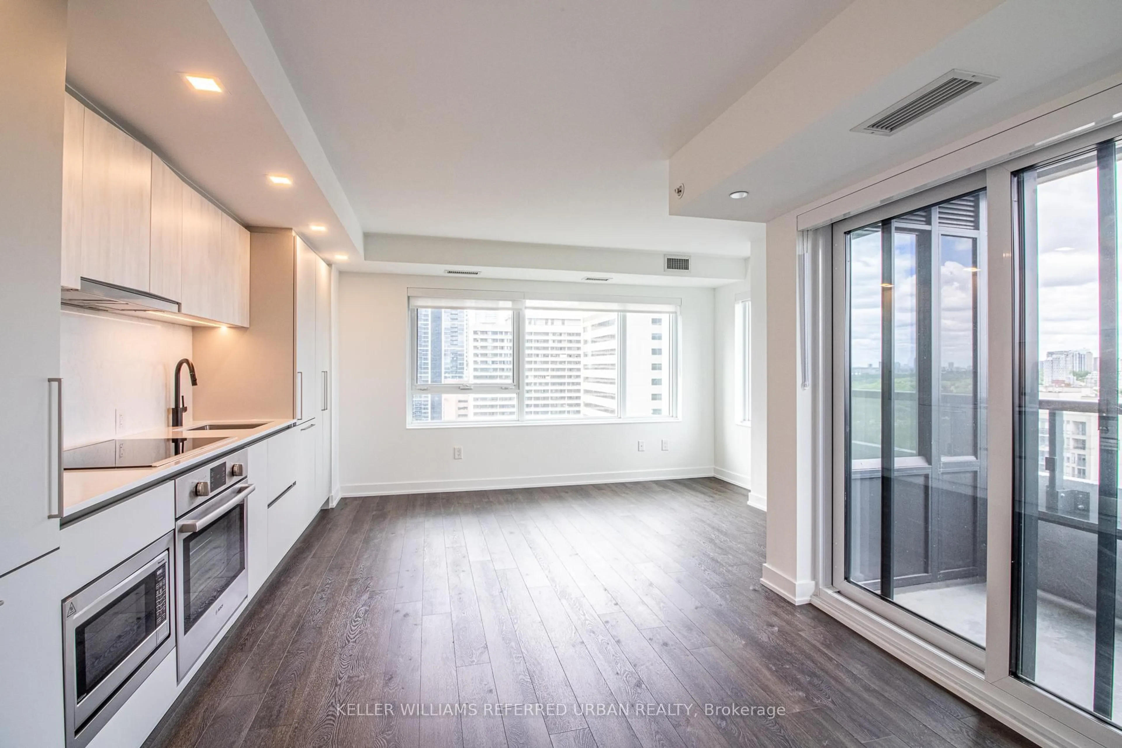 Unknown for 609 Sherbourne St #2104, Toronto Ontario M4X 0A4