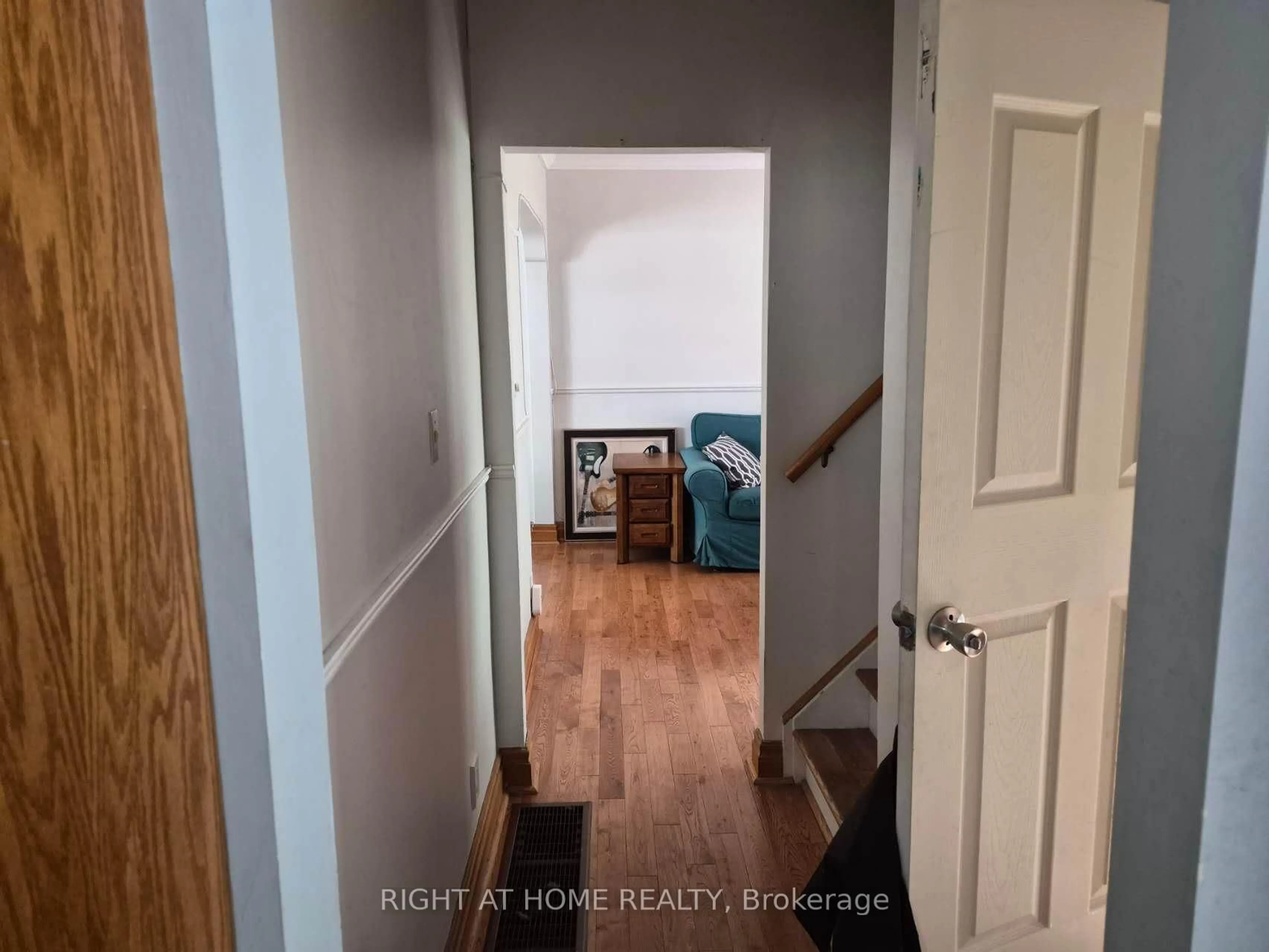 A pic of a room for 17 Gwendolen Ave, Toronto Ontario M2N 1A1