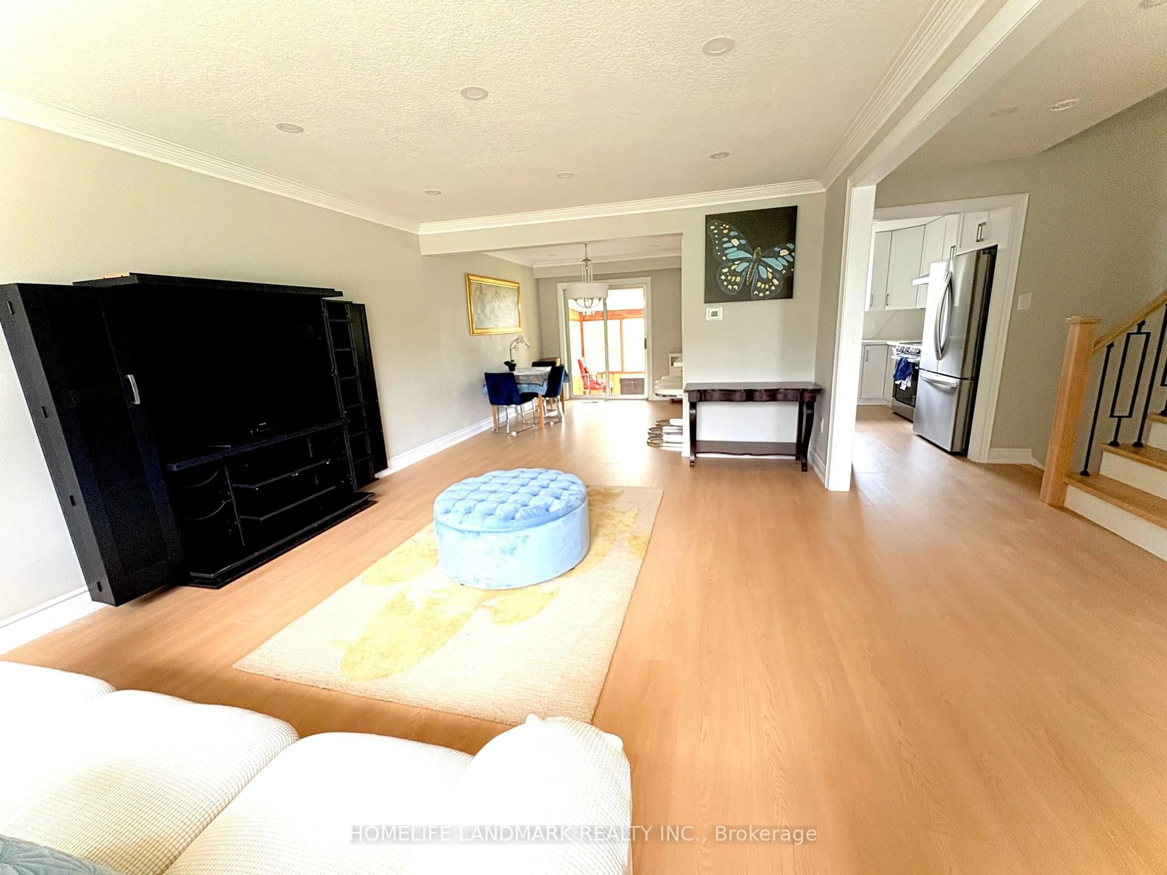Unknown for 46 Bowerbank Dr, Toronto Ontario M2M 1Z8
