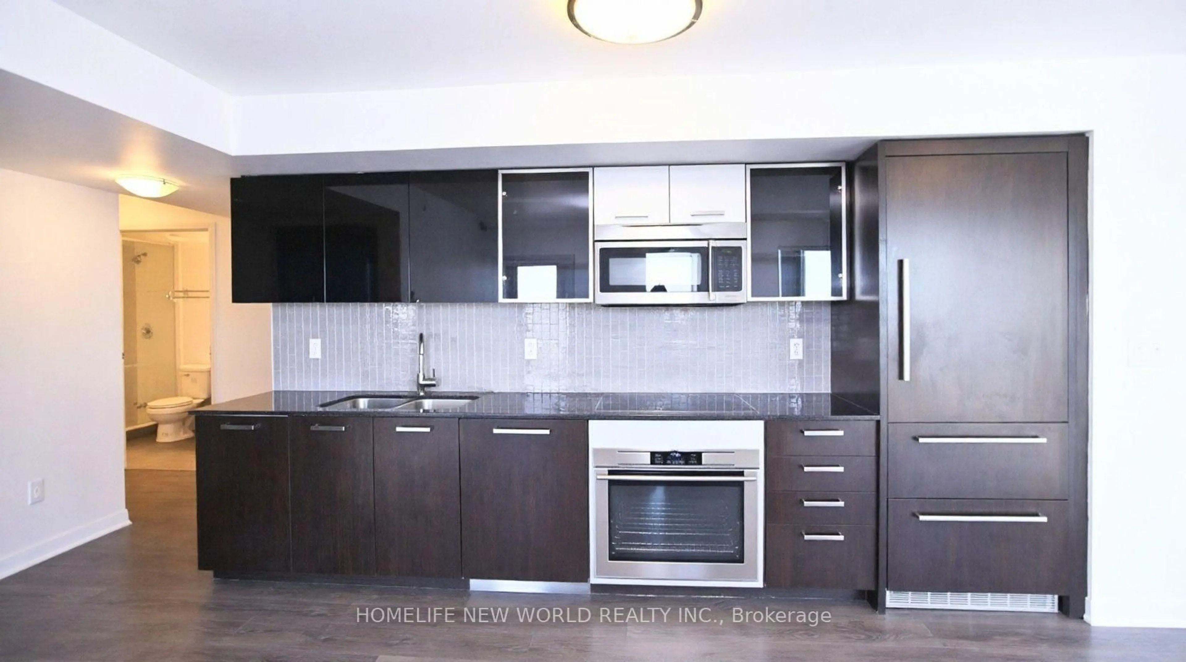 Standard kitchen, unknown for 5162 Yonge St #712, Toronto Ontario M2N 5P6