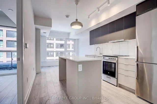 8 Tippett Rd #431, Toronto 5