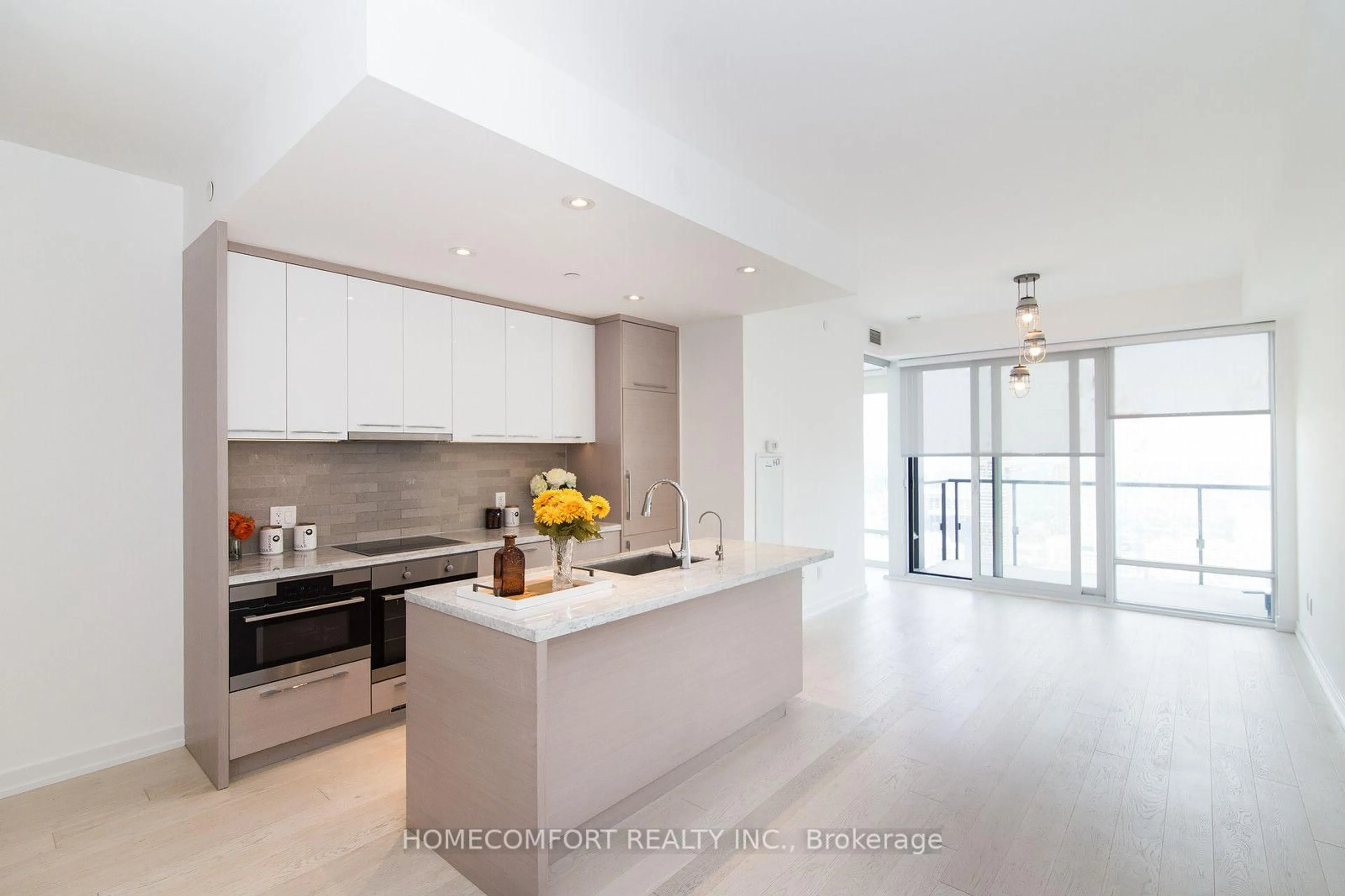 Contemporary kitchen, unknown for 488 University Ave #4703, Toronto Ontario M5G 0C1