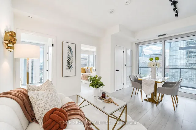 280 Dundas St #1803, Toronto 4
