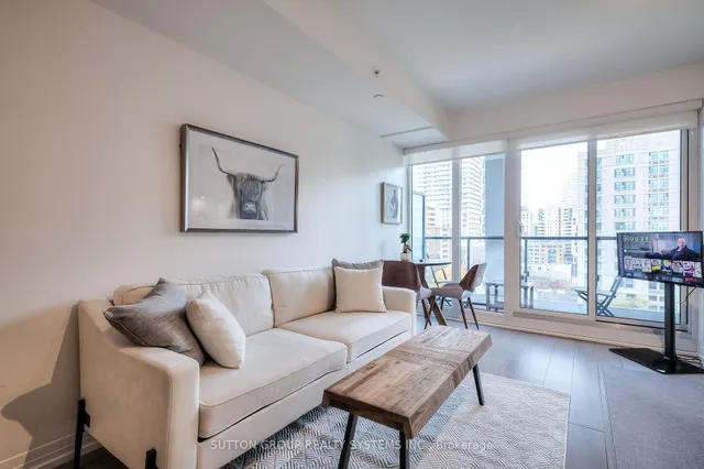 251 Jarvis St #731, Toronto 2