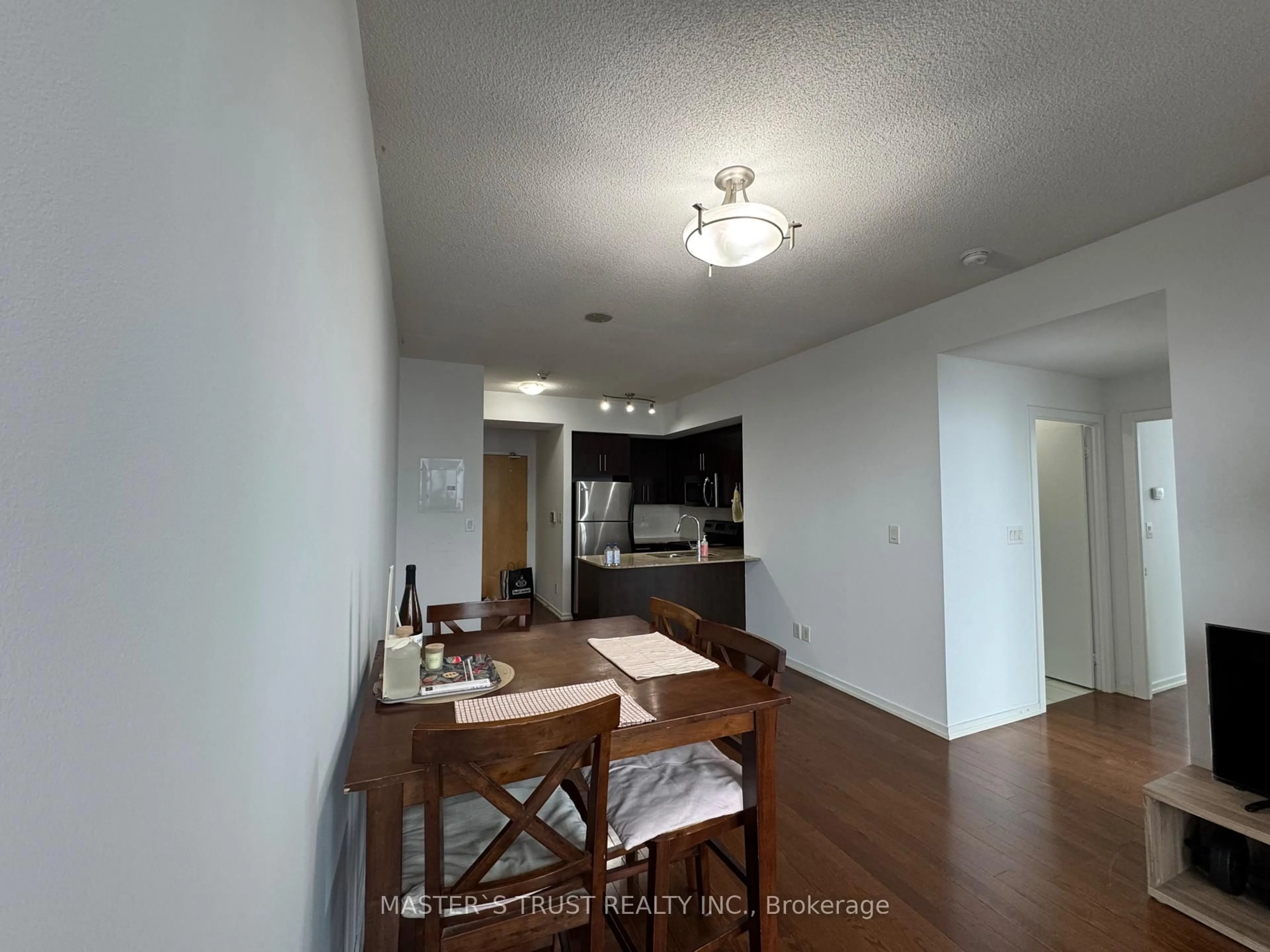 A pic of a room for 65 Bremner Blvd #4502, Toronto Ontario M5J 0A7