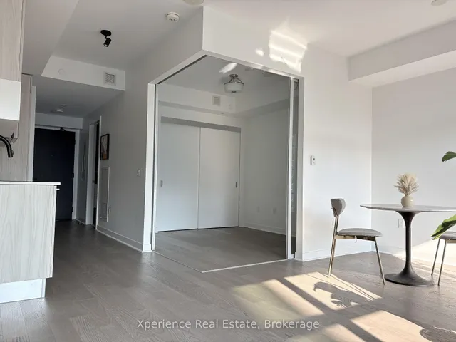 501 Adelaide St #904, Toronto 5