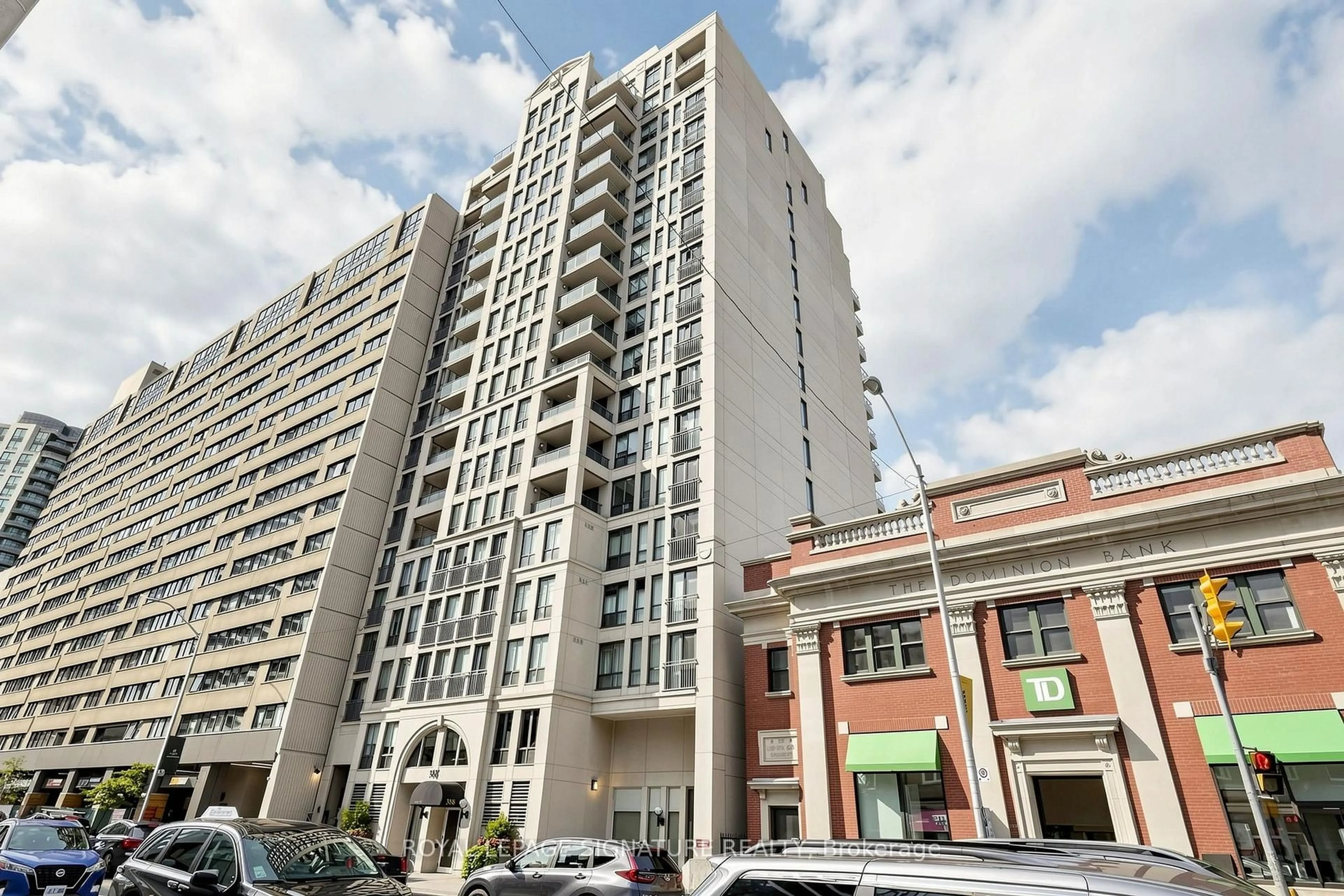 Unknown for 388 Bloor St #1801, Toronto Ontario M4W 3W9
