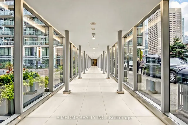 39 Queens Quay #328, Toronto 5