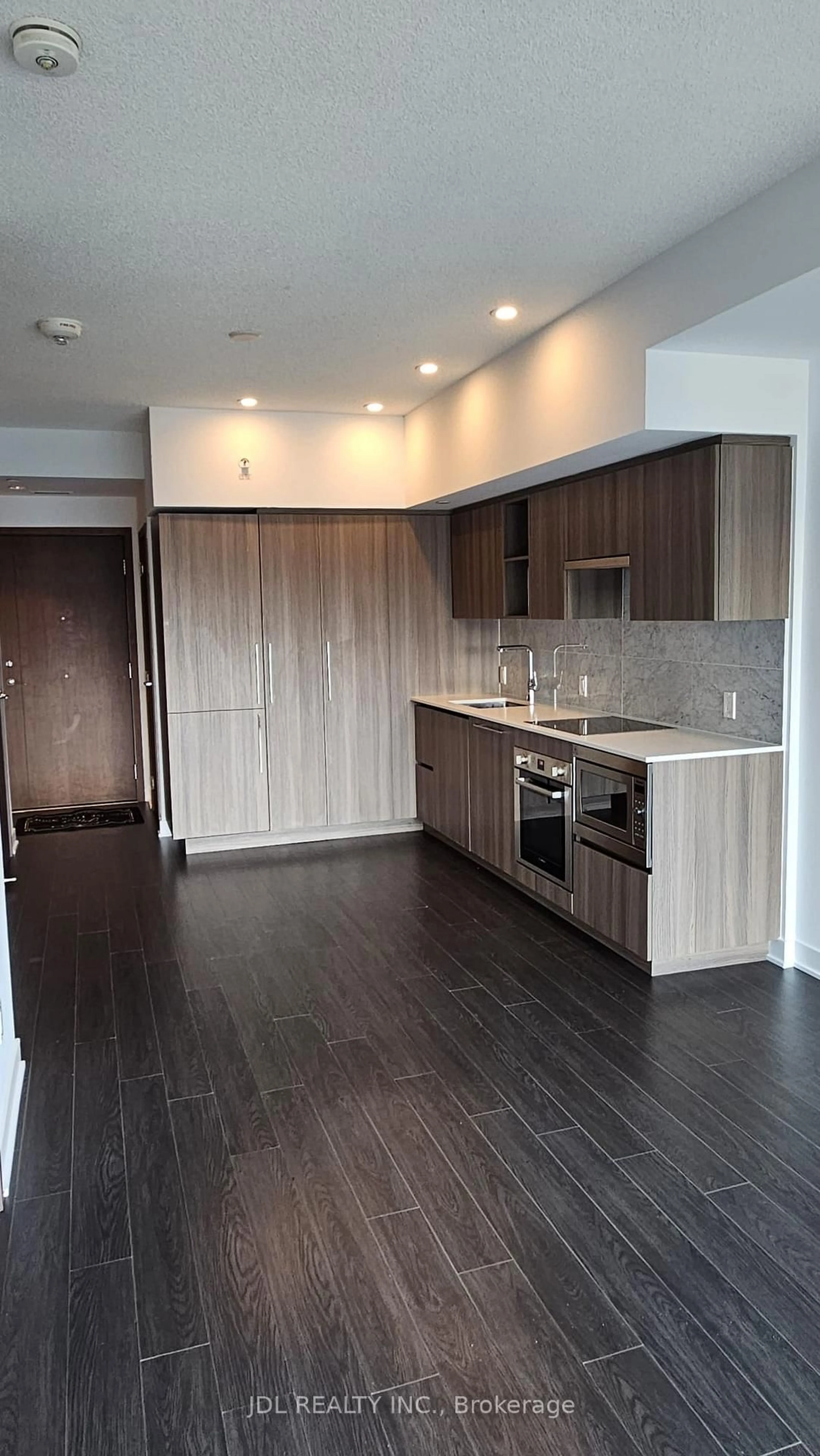 Open concept kitchen, wood/laminate floor for 19 Bathurst St #3708, Toronto Ontario M5V 0N2