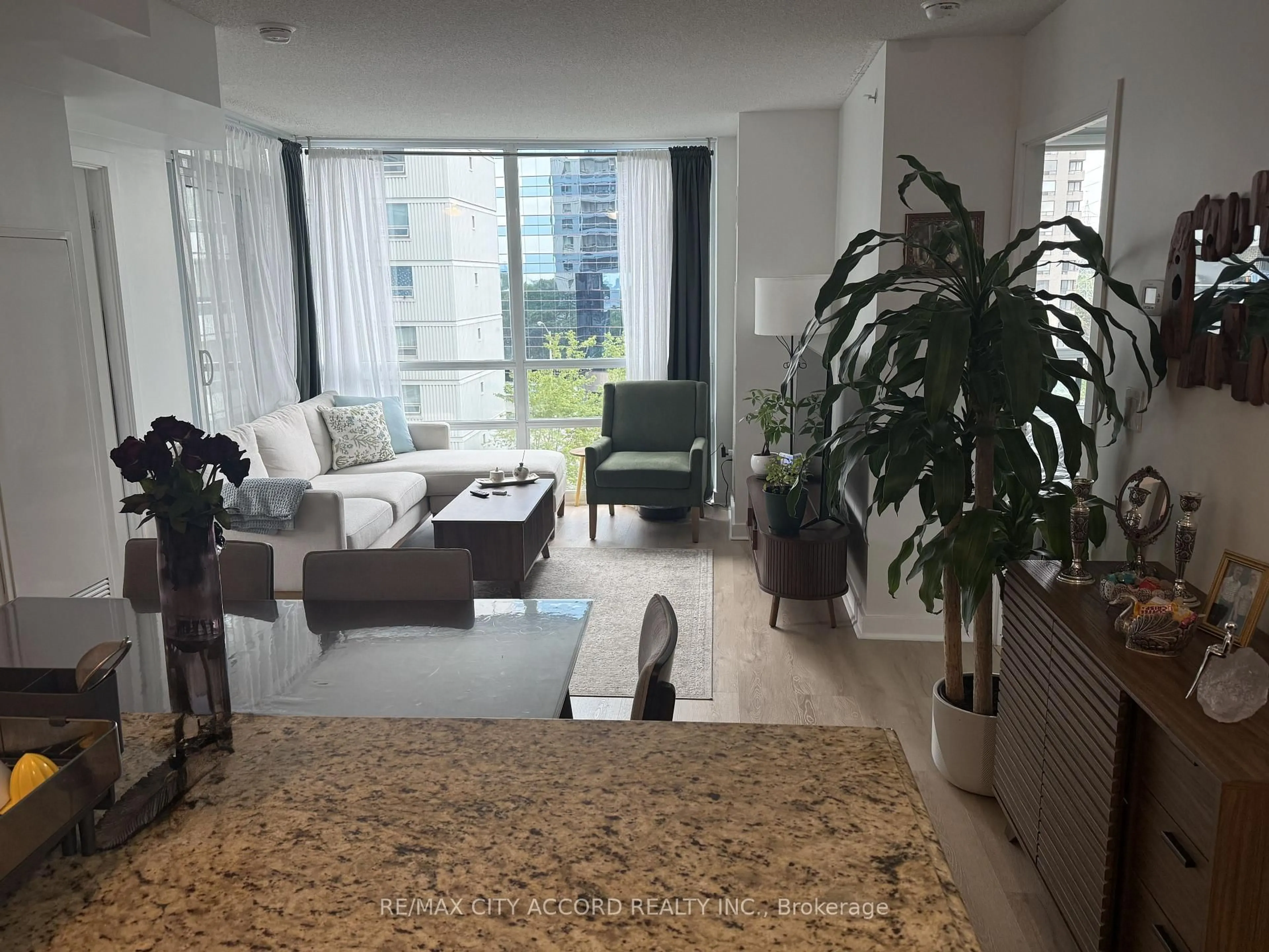 Living room with furniture, unknown for 5740 Yonge St #507, Toronto Ontario M2M 0B1