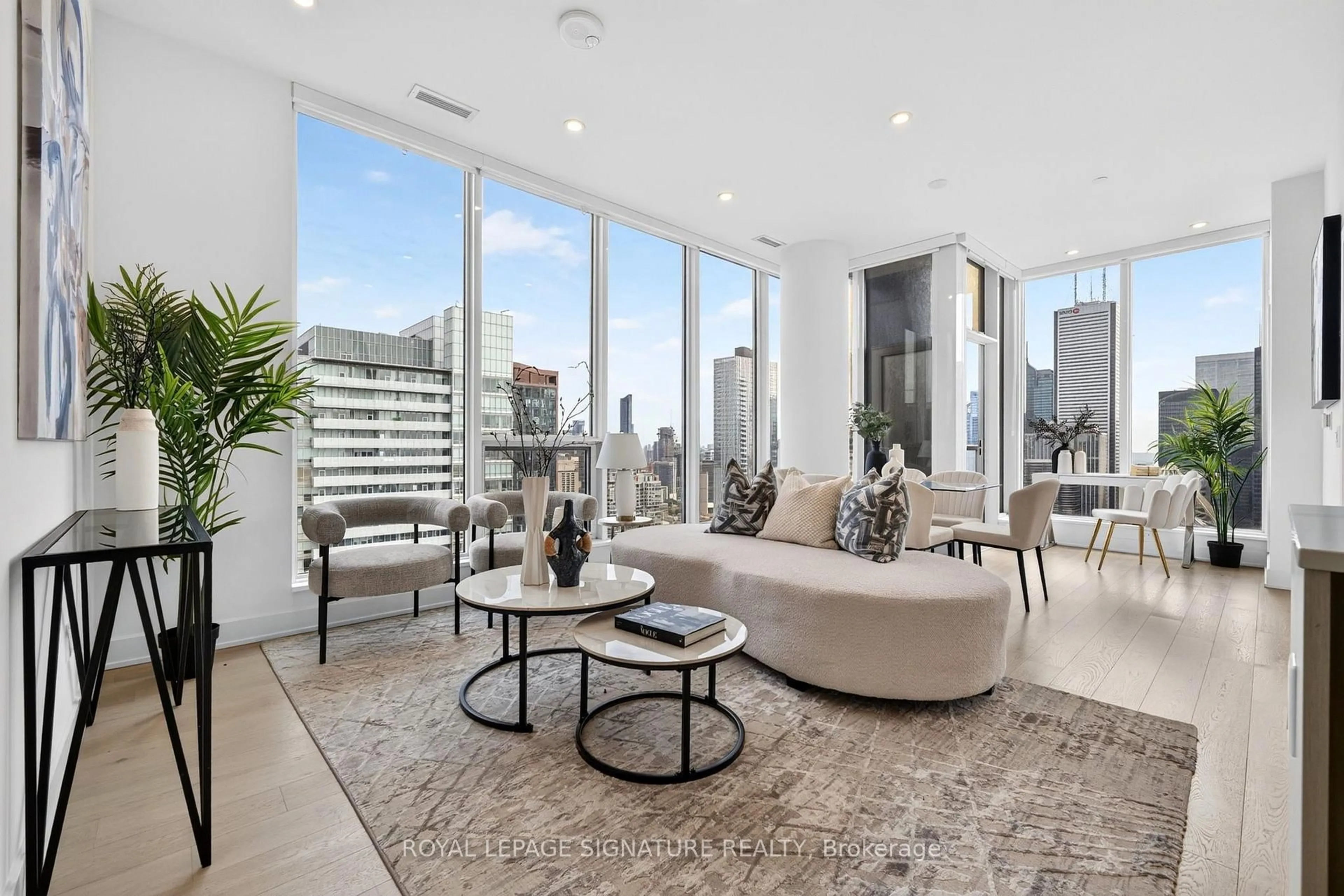 Living room with furniture, unknown for 15 Mercer St #4005, Toronto Ontario M5V 0T8