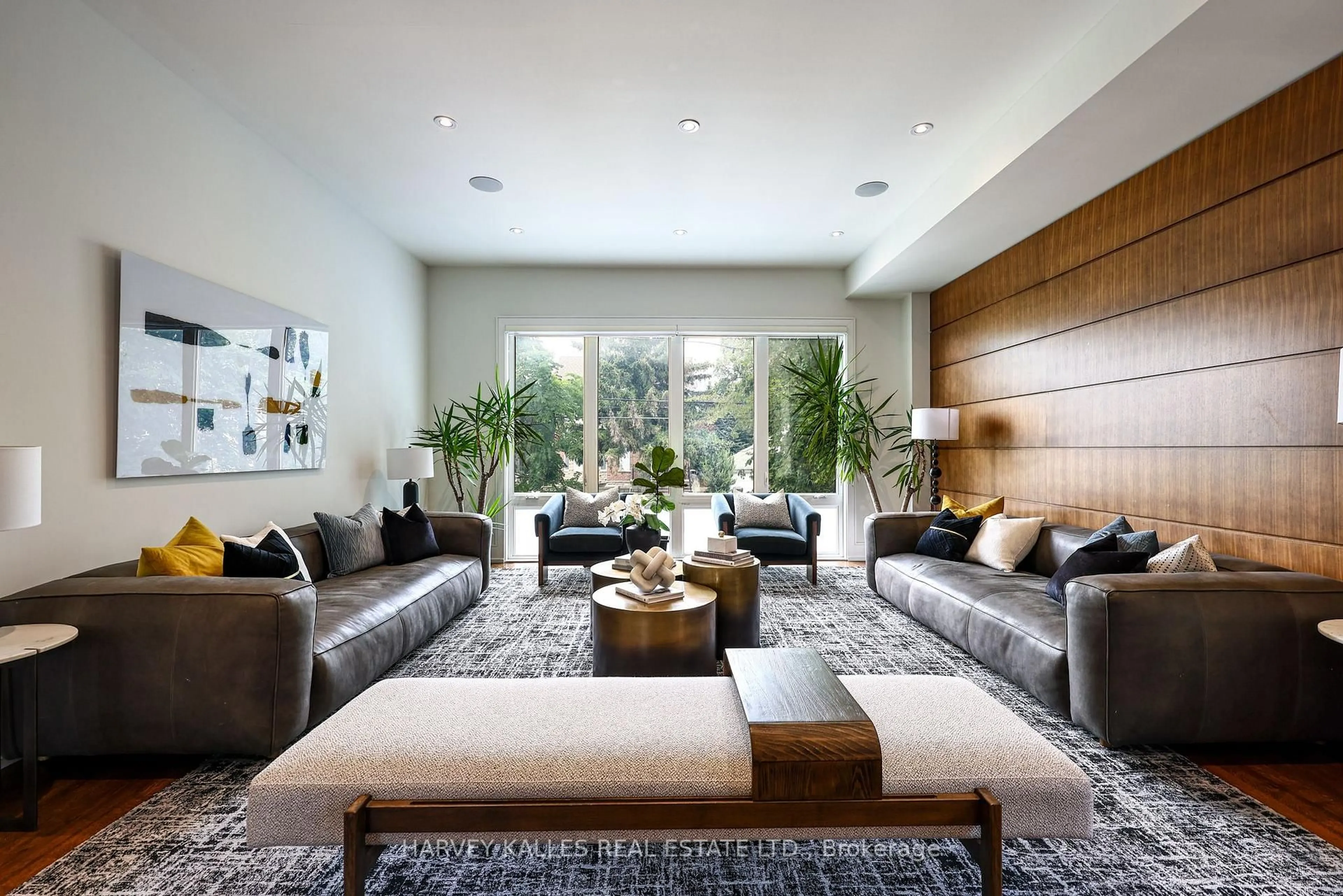 Living room with furniture, unknown for 67 Dunblaine Ave, Toronto Ontario M5M 2S2