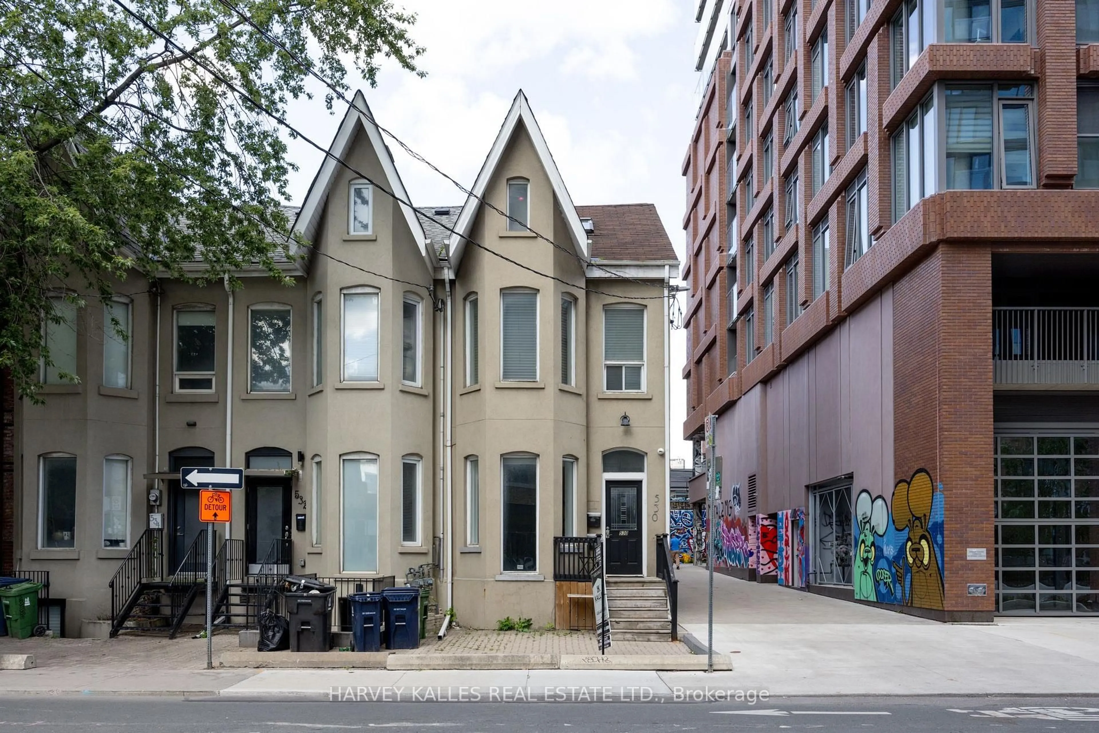 Unknown for 530 Richmond St, Toronto Ontario M5V 1Y4