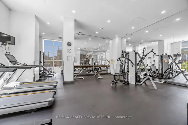 125 Western Battery Rd #301, Toronto 4