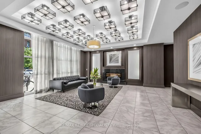 125 Western Battery Rd #301, Toronto 5