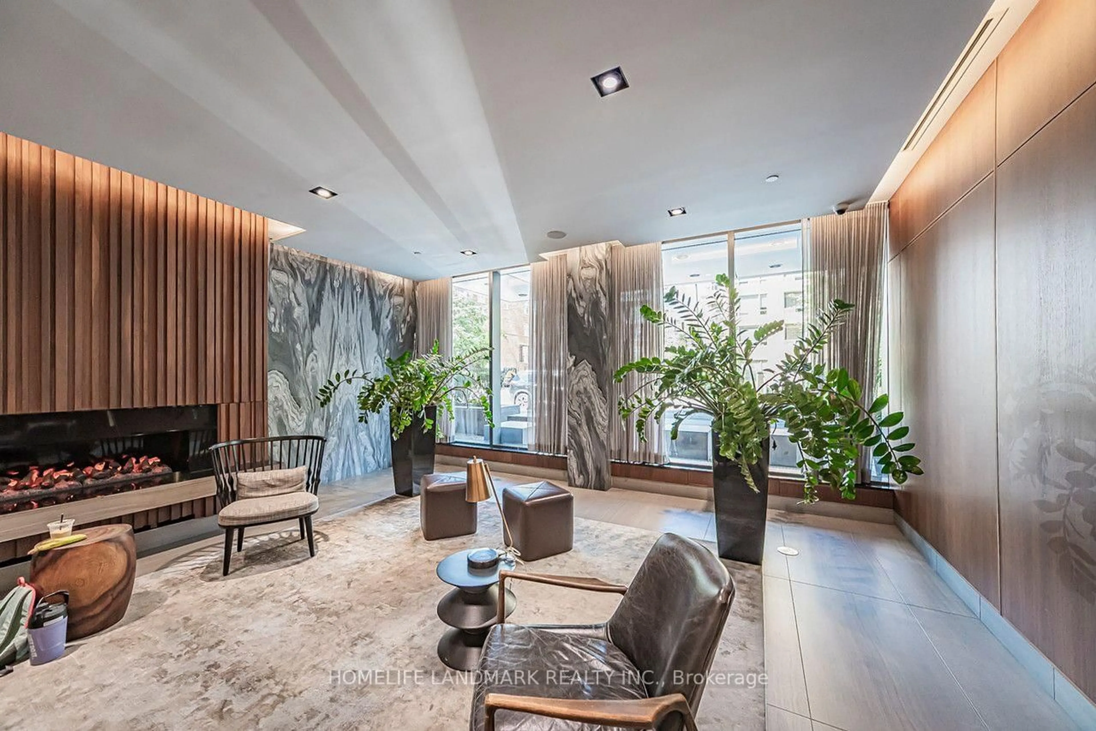 Lobby for 125 Redpath Ave #1206, Toronto Ontario M4S 0B5