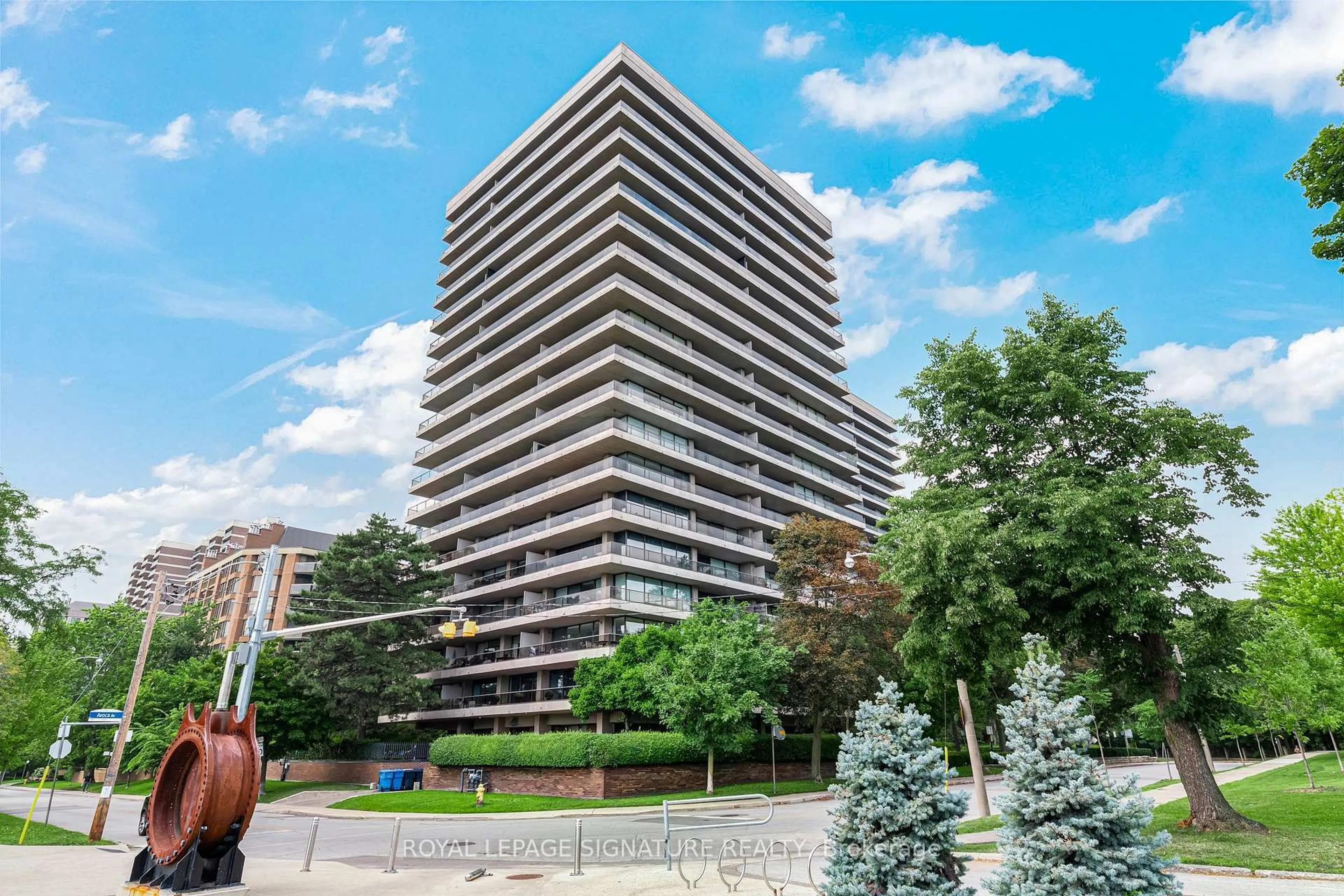 Unknown for 10 Avoca Ave #704/705, Toronto Ontario M4T 2B7
