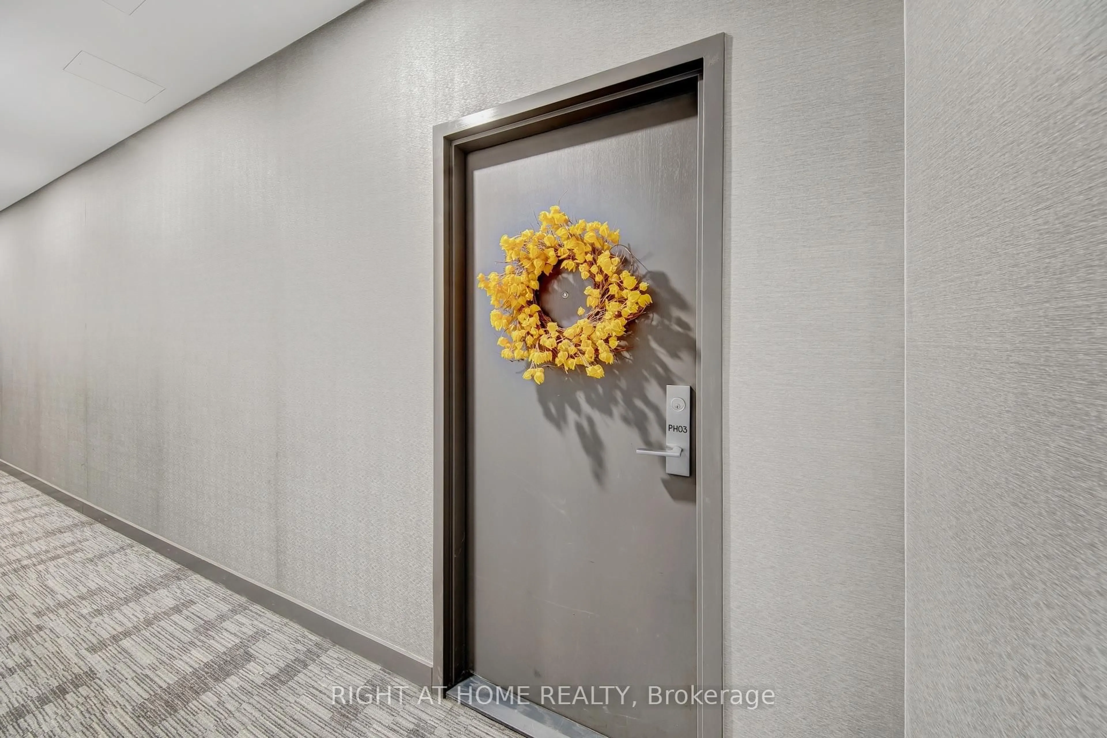 Indoor foyer for 69 Lynn Williams St #PH03, Toronto Ontario M6K 3R7