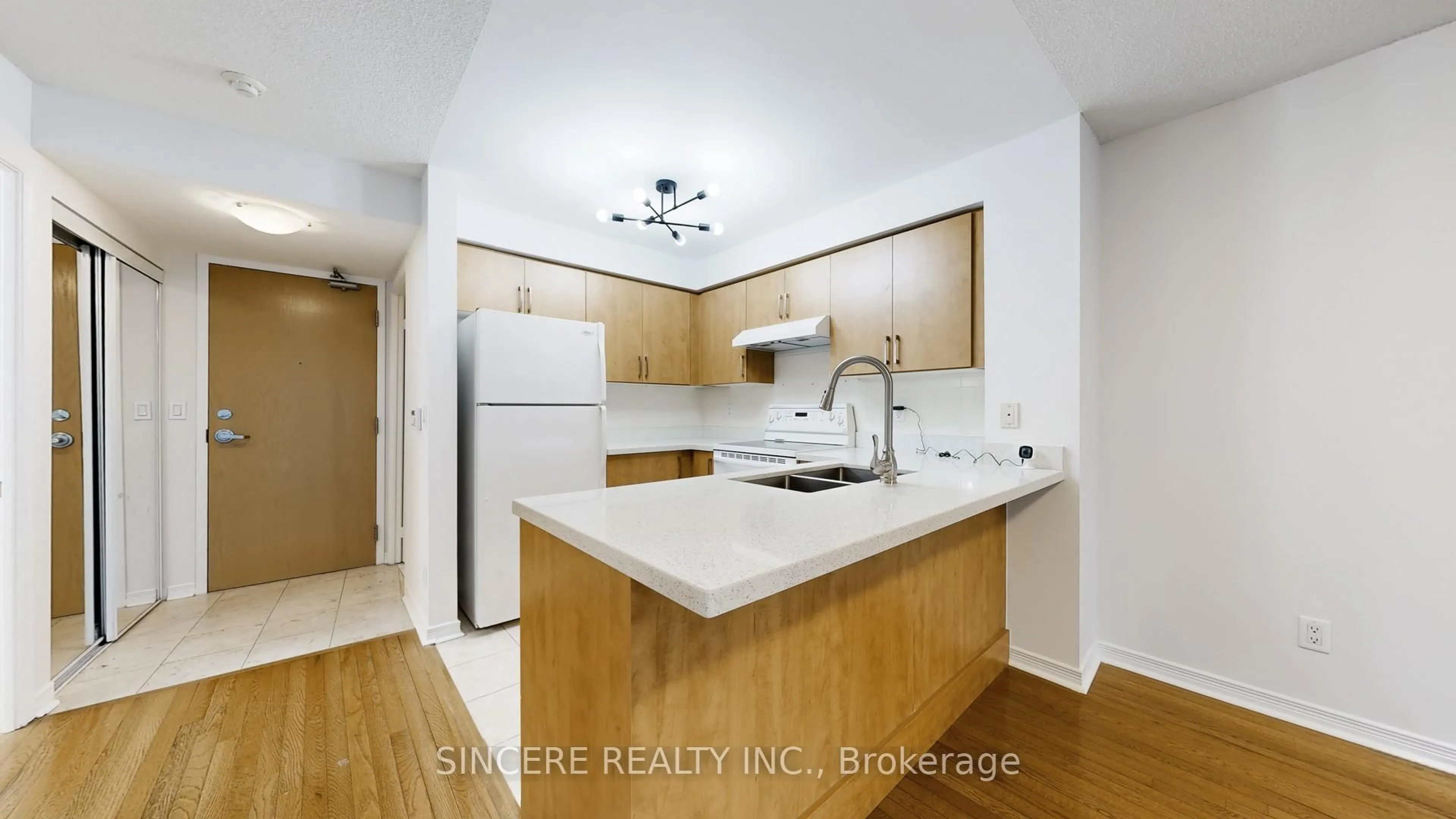 Standard kitchen, wood/laminate floor for 503 Beecroft Rd #1803, Toronto Ontario M2N 0A2