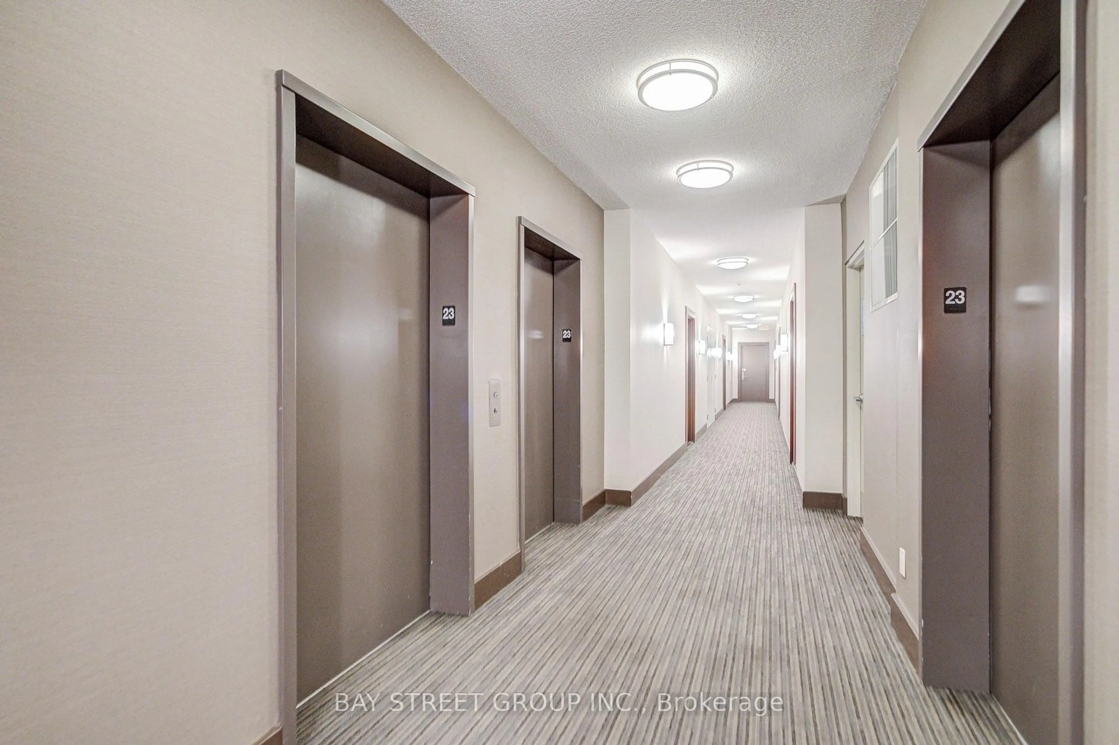 Indoor foyer for 30 Herons Hill Way #2310, Toronto Ontario M2J 0A7