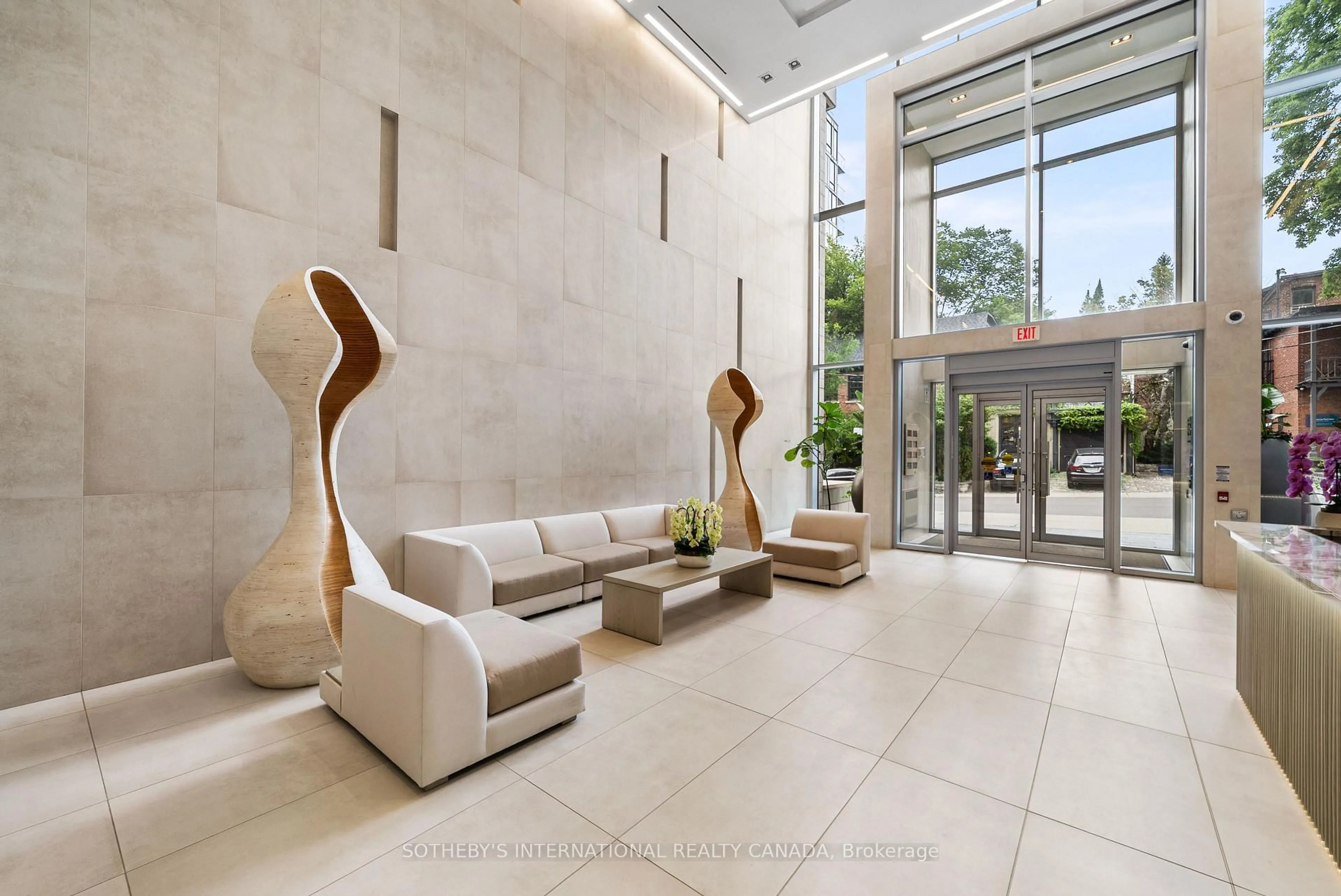 Lobby for 170 Avenue Rd #1503, Toronto Ontario M5R 0A4