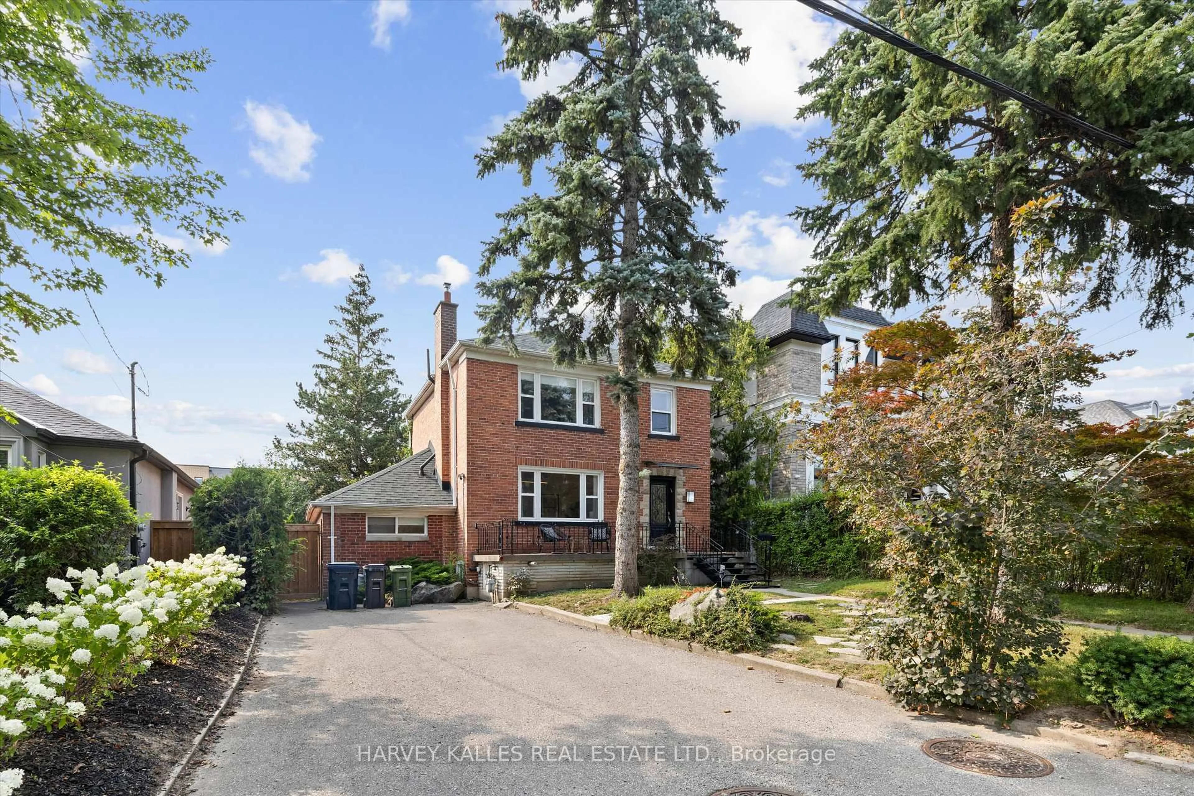 Unknown for 84 Lynnhaven Rd, Toronto Ontario M6A 2K9