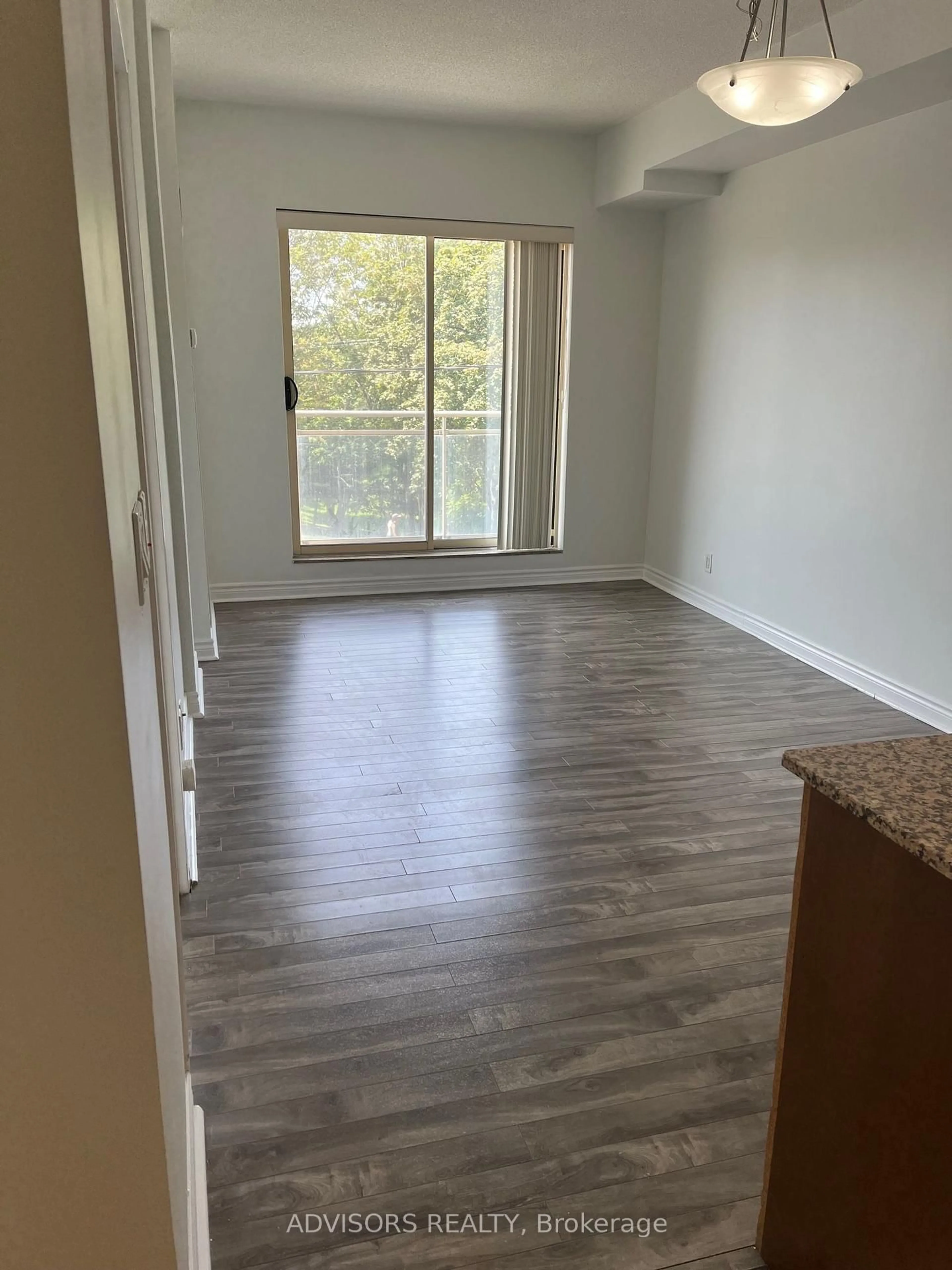 A pic of a room for 11 Christie St #209, Toronto Ontario M6G 3B1