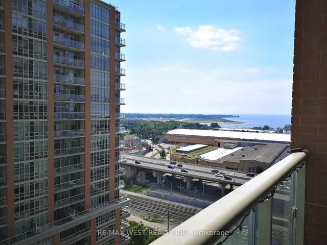 75 East Liberty St #1718, Toronto 2