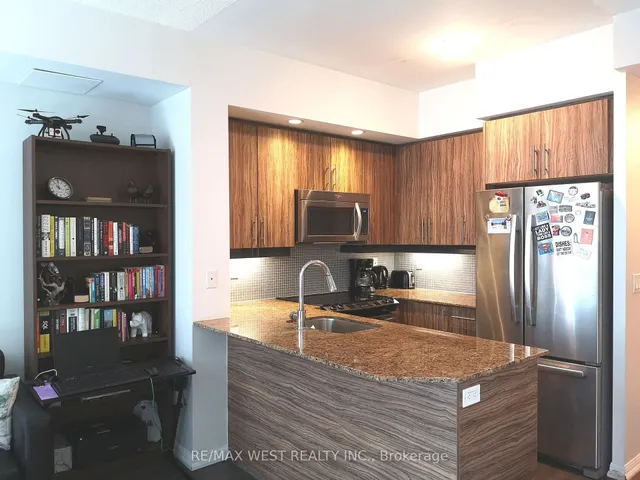 75 East Liberty St #1718, Toronto 5