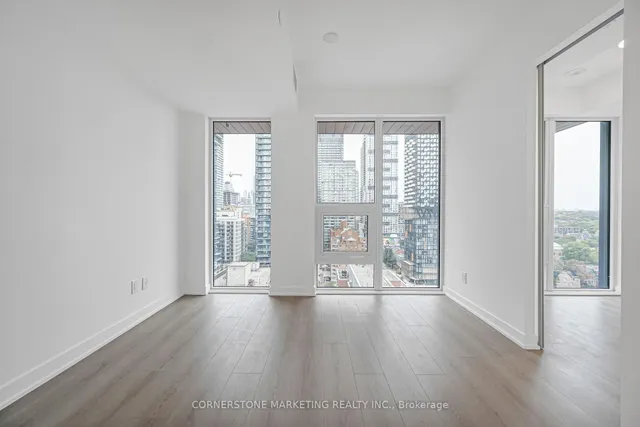100 Queen St #2003, Toronto 4