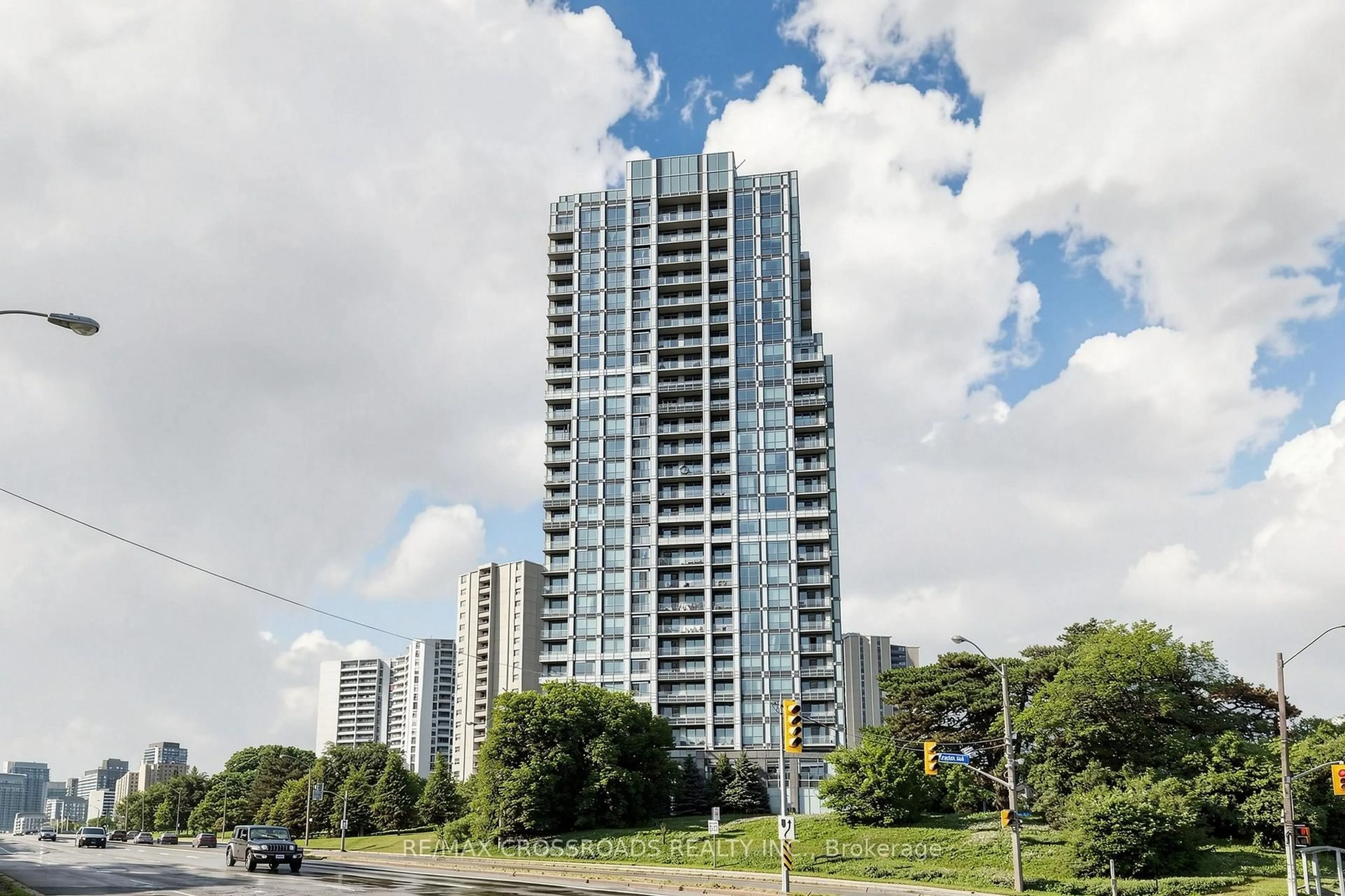Unknown for 18 Graydon Hall Dr #2006, Toronto Ontario M3A 0A4