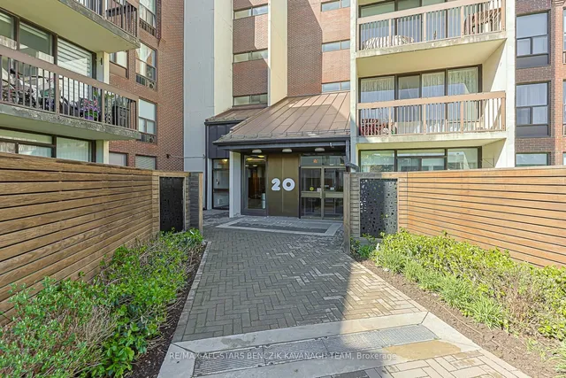 20 Fashion Roseway #408, Toronto 2
