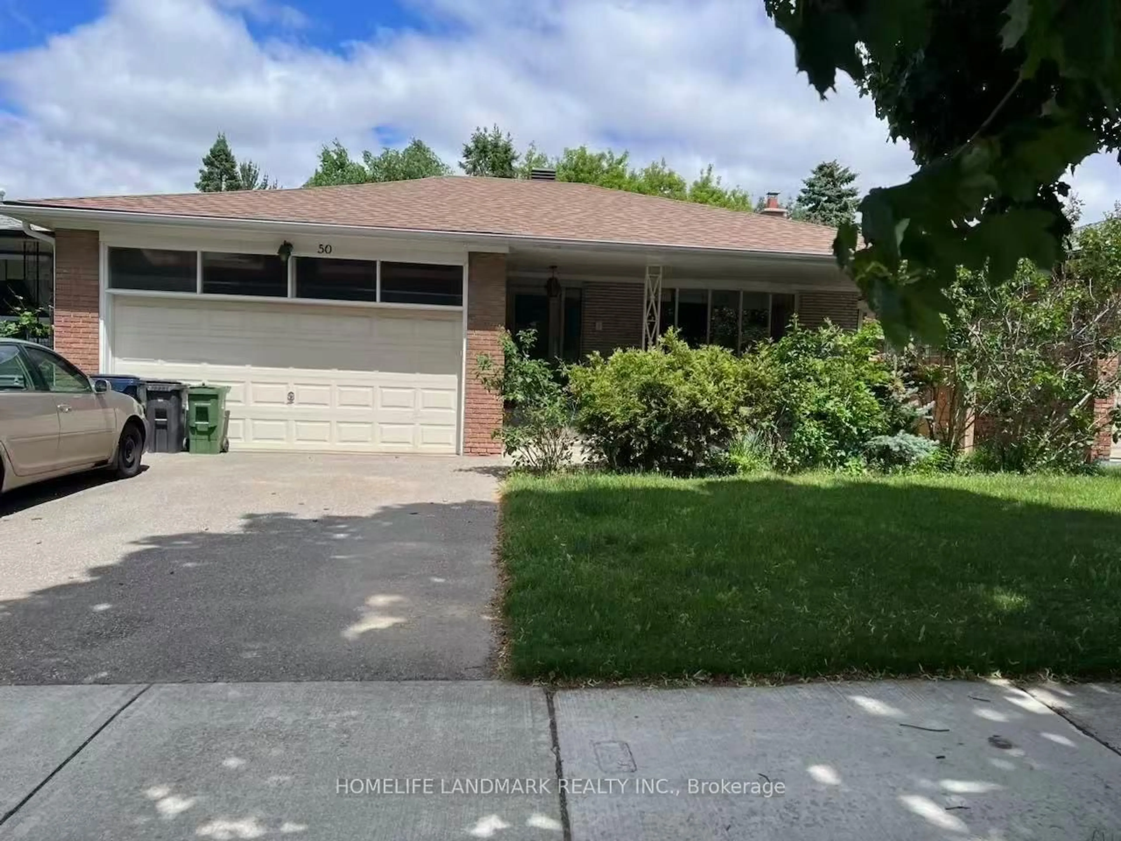 Home with vinyl exterior material, street for 50 Bruce Farm Dr, Toronto Ontario M2H 1G5