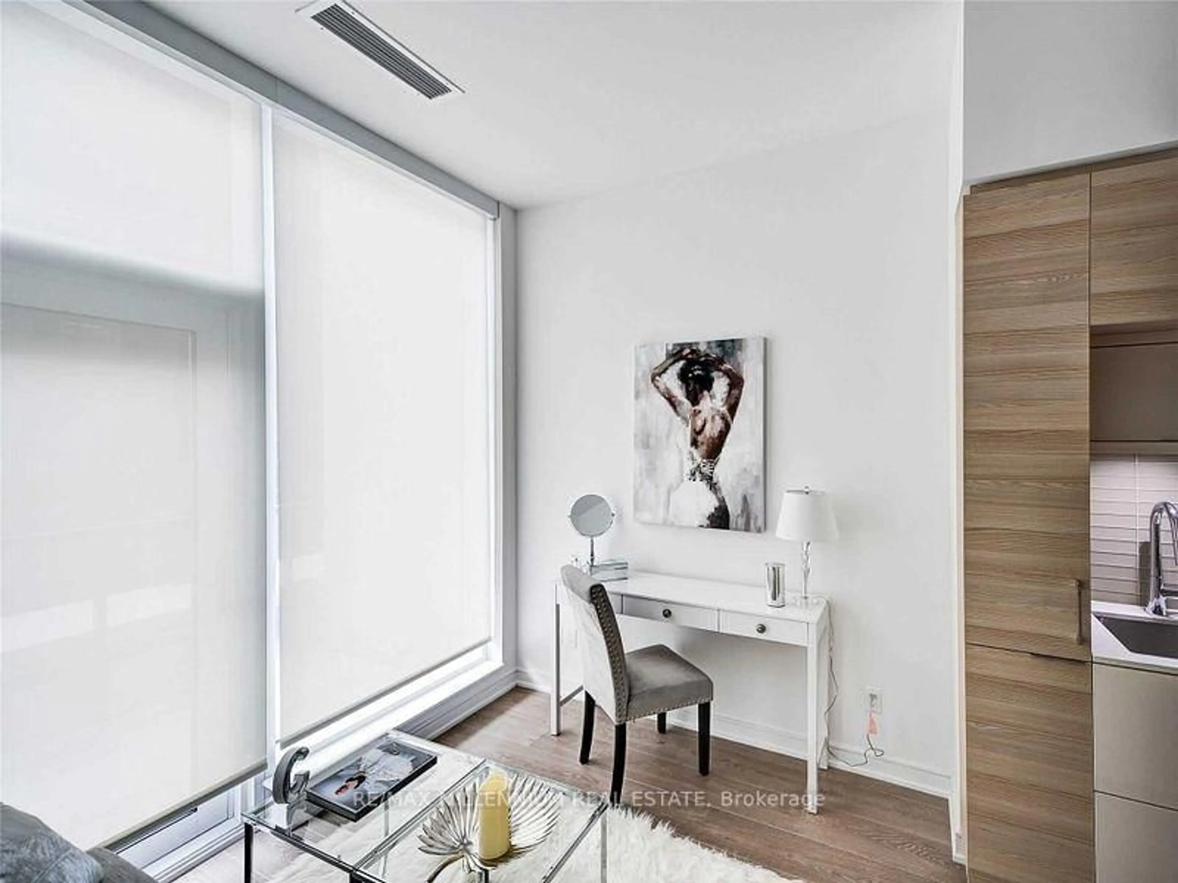 A pic of a room for 88 Scott St #604, Toronto Ontario M5E 1X6