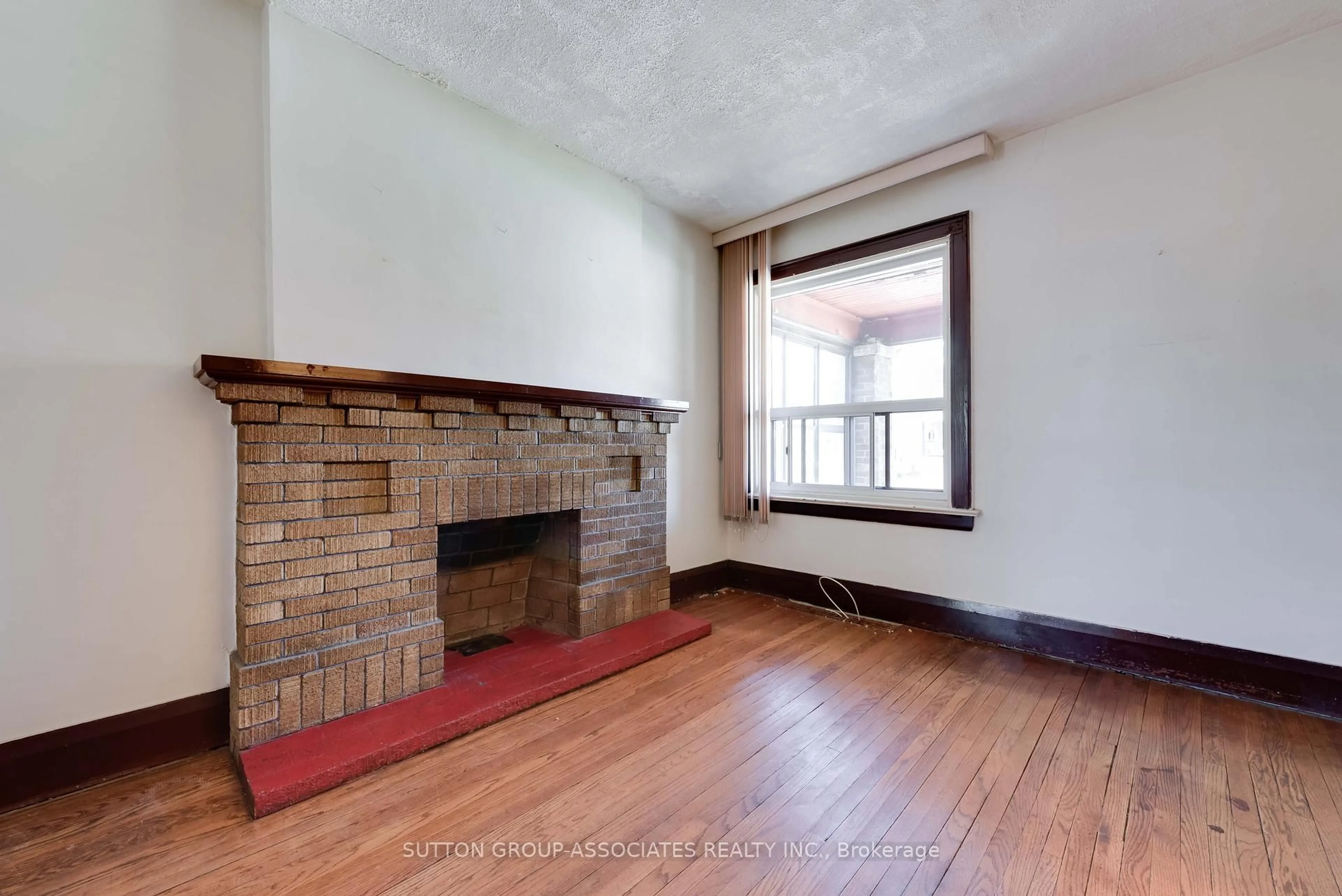 A pic of a room for 155 Earlsdale Ave, Toronto Ontario M6E 1L3