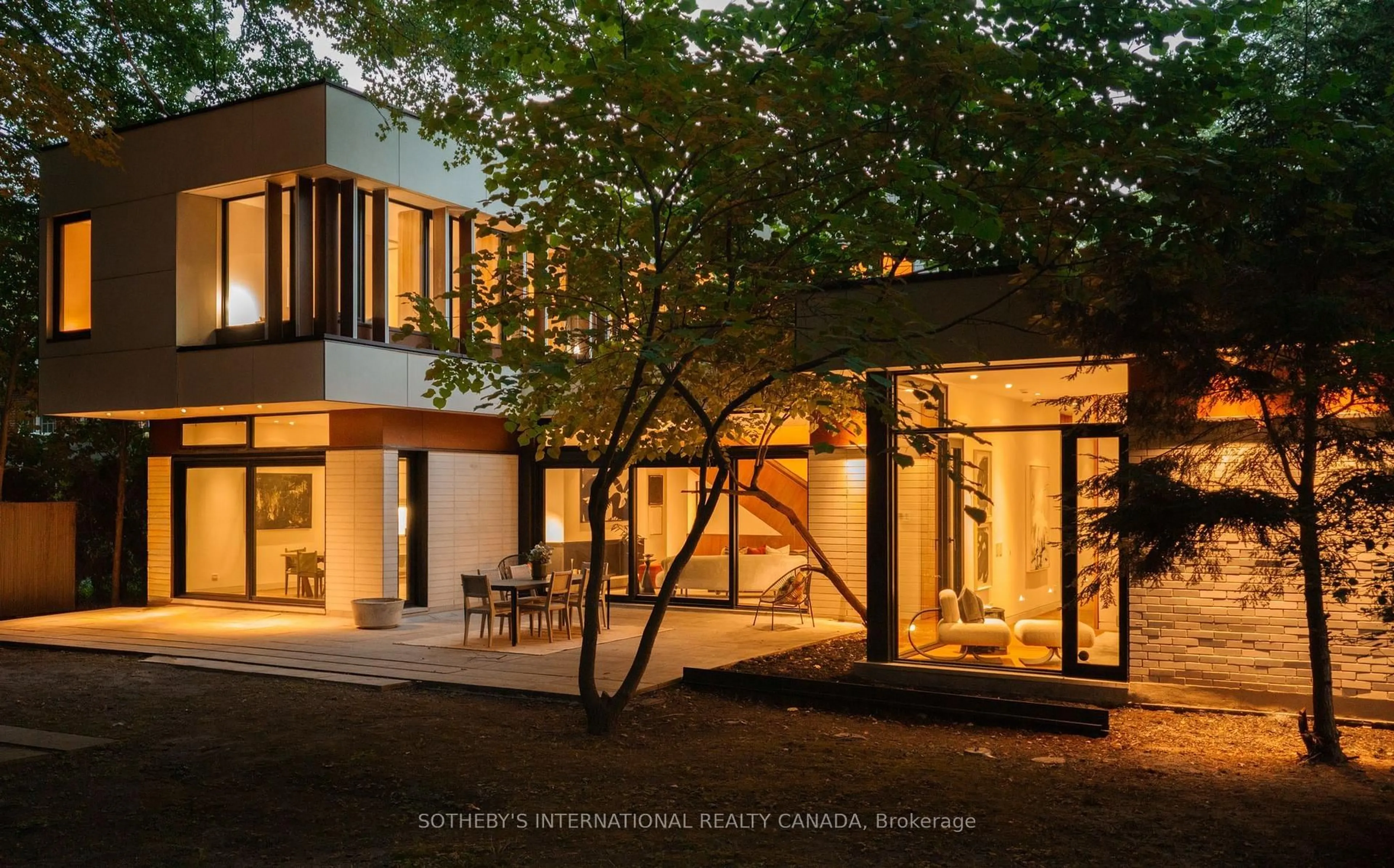 Unknown for 12 York Valley Cres, Toronto Ontario M2P 1A7