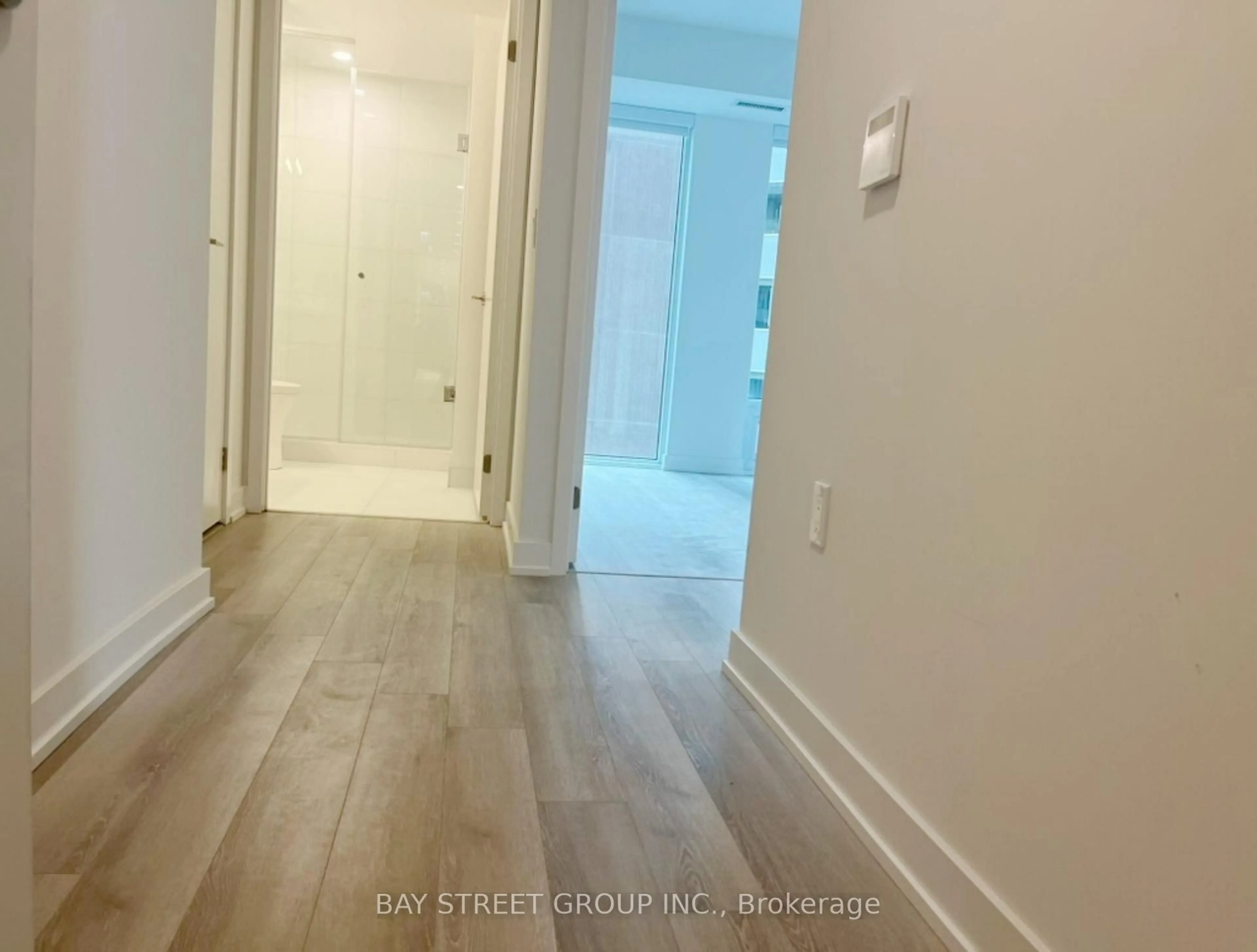 Unknown for 238 Simcoe St #1904, Toronto Ontario M5T 1T4