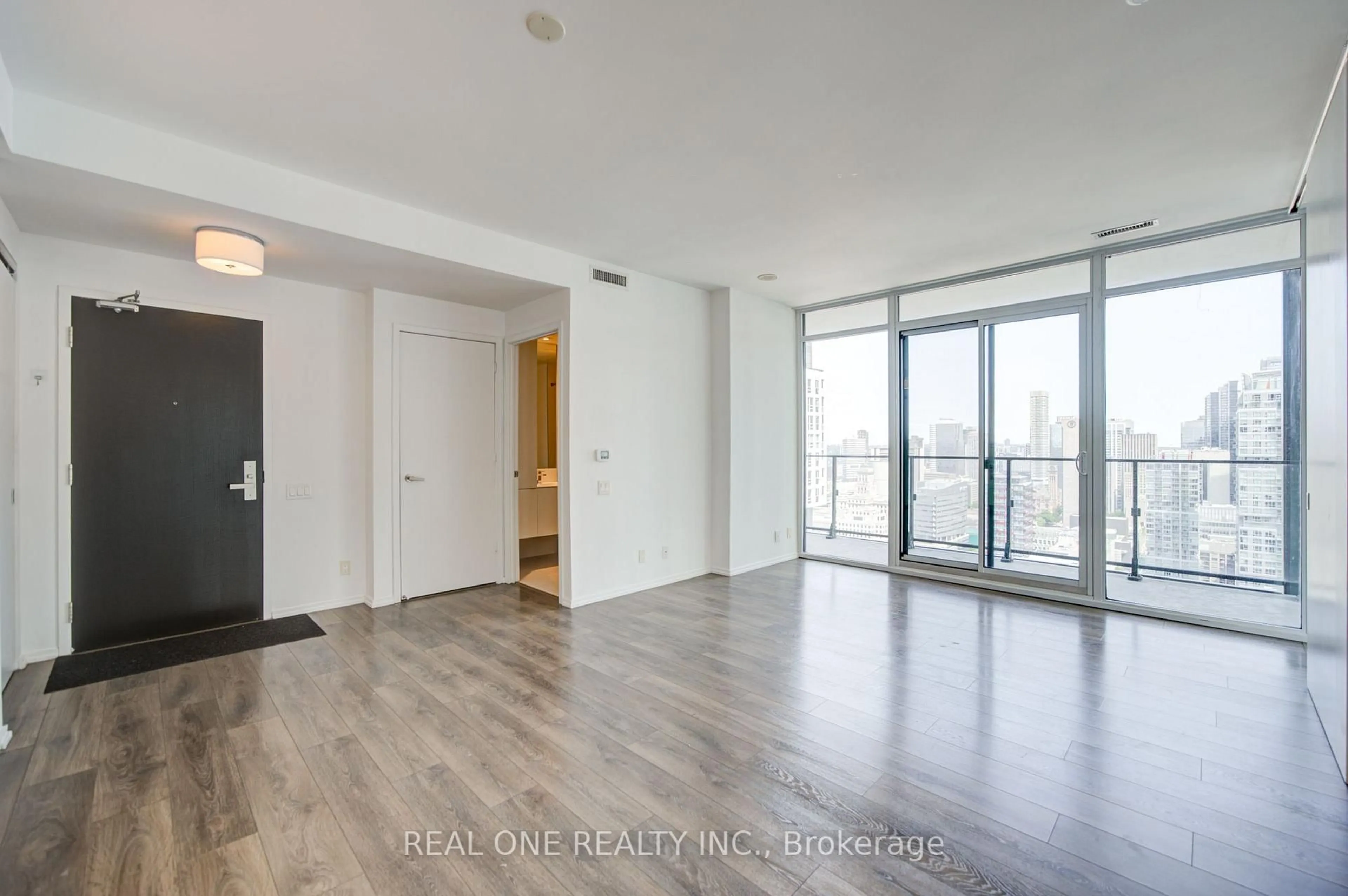 Unknown for 125 Peter St #3409, Toronto Ontario M5V 2G9