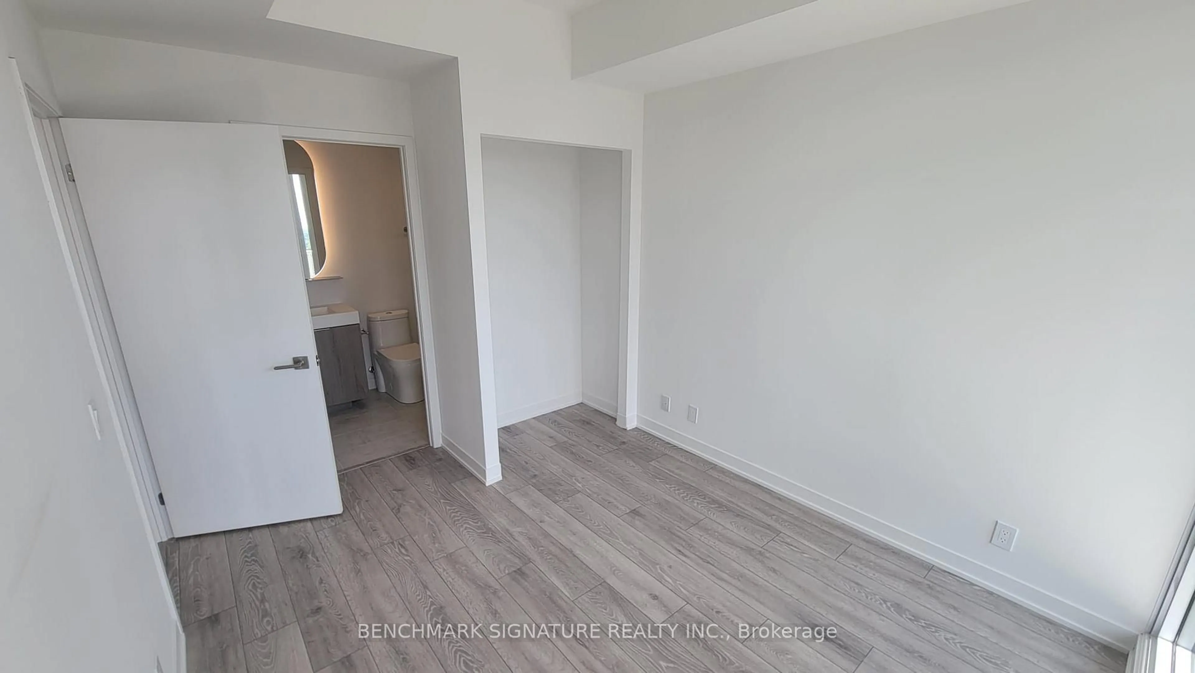 A pic of a room for 15 Holmes Ave #1312, Toronto Ontario M2N 0L4