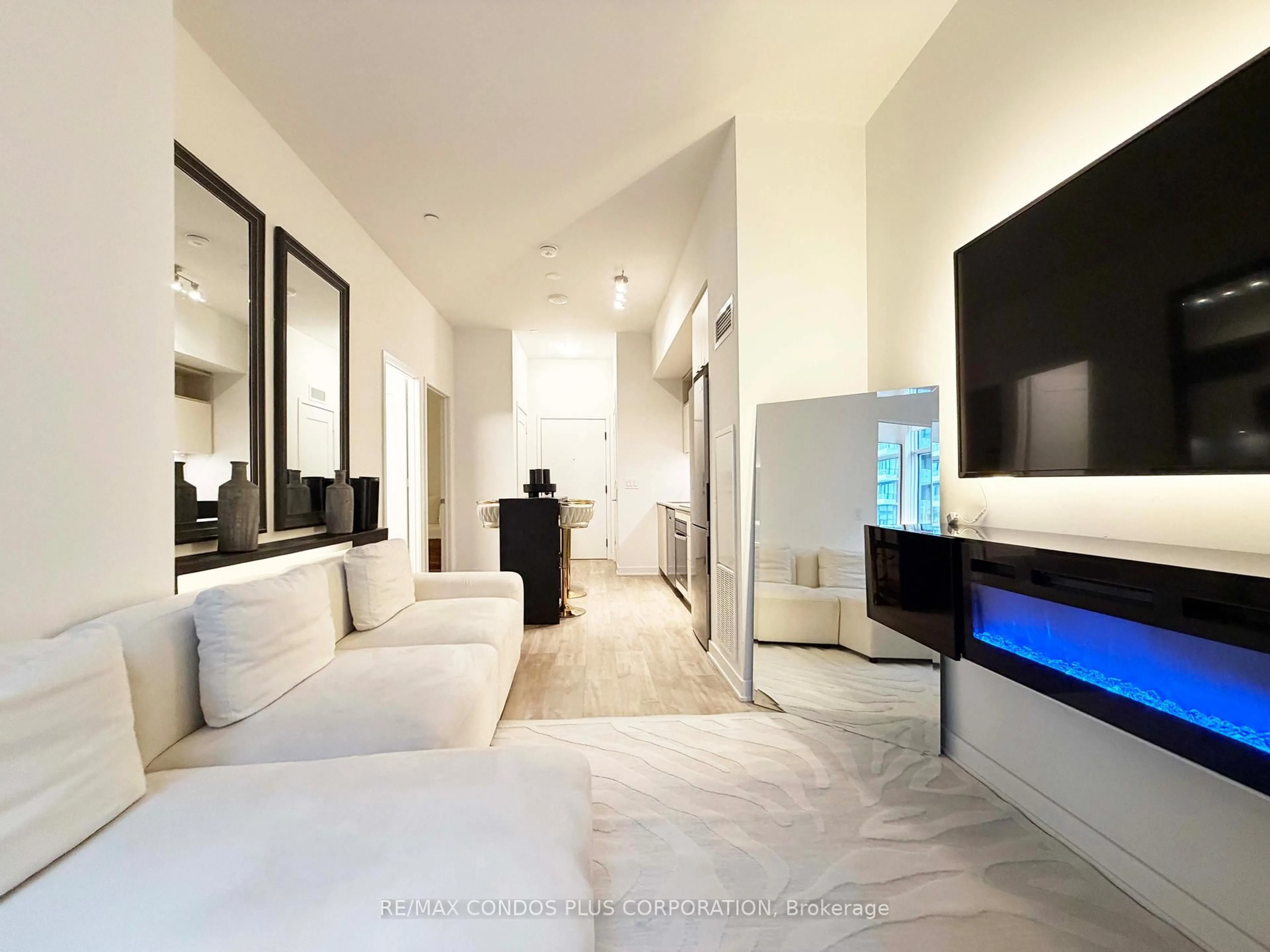Unknown for 60 Princess St #1113, Toronto Ontario M5A 2C7