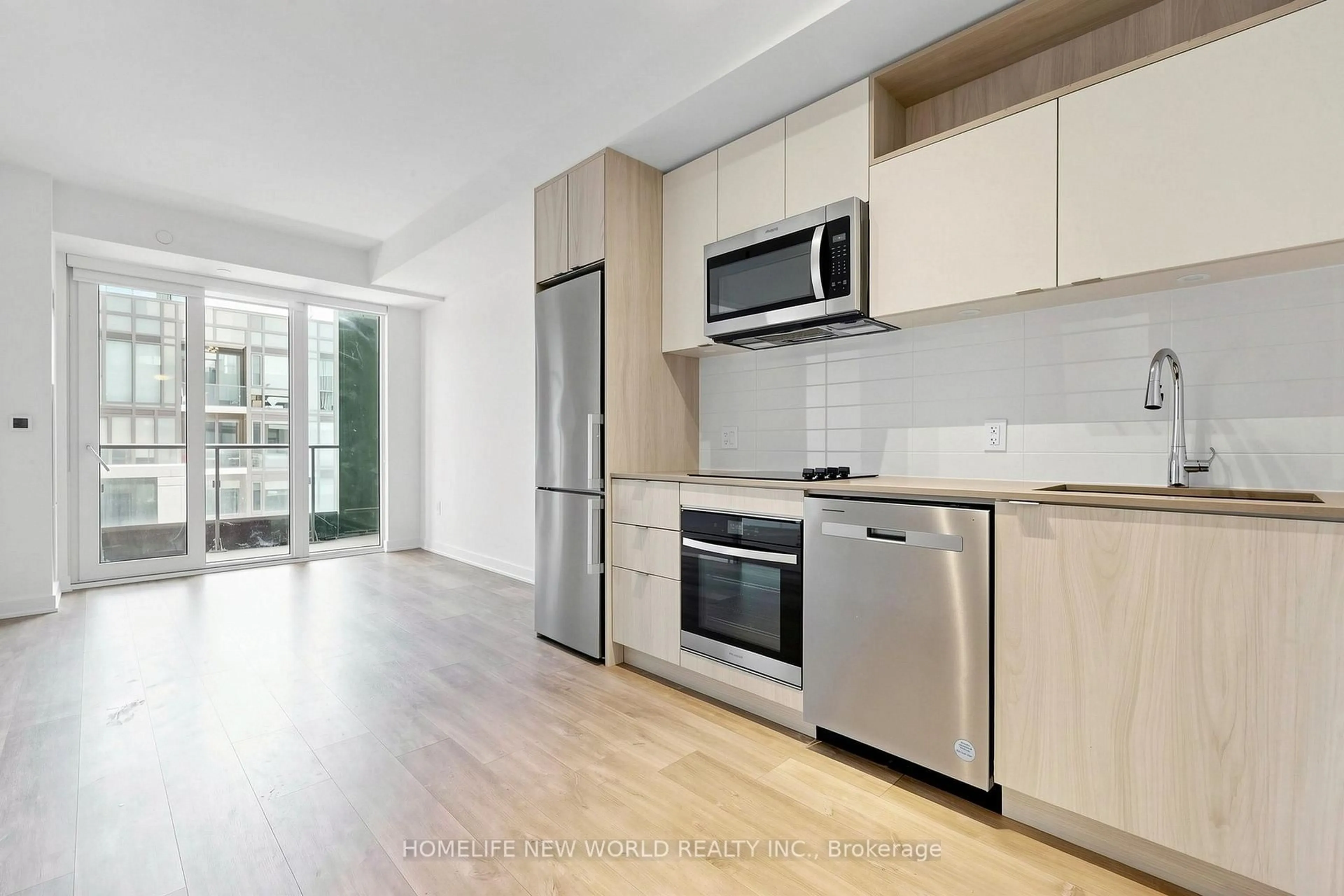 Standard kitchen, unknown for 135 Lower Sherbourne St #1839, Toronto Ontario M5A 1Y4