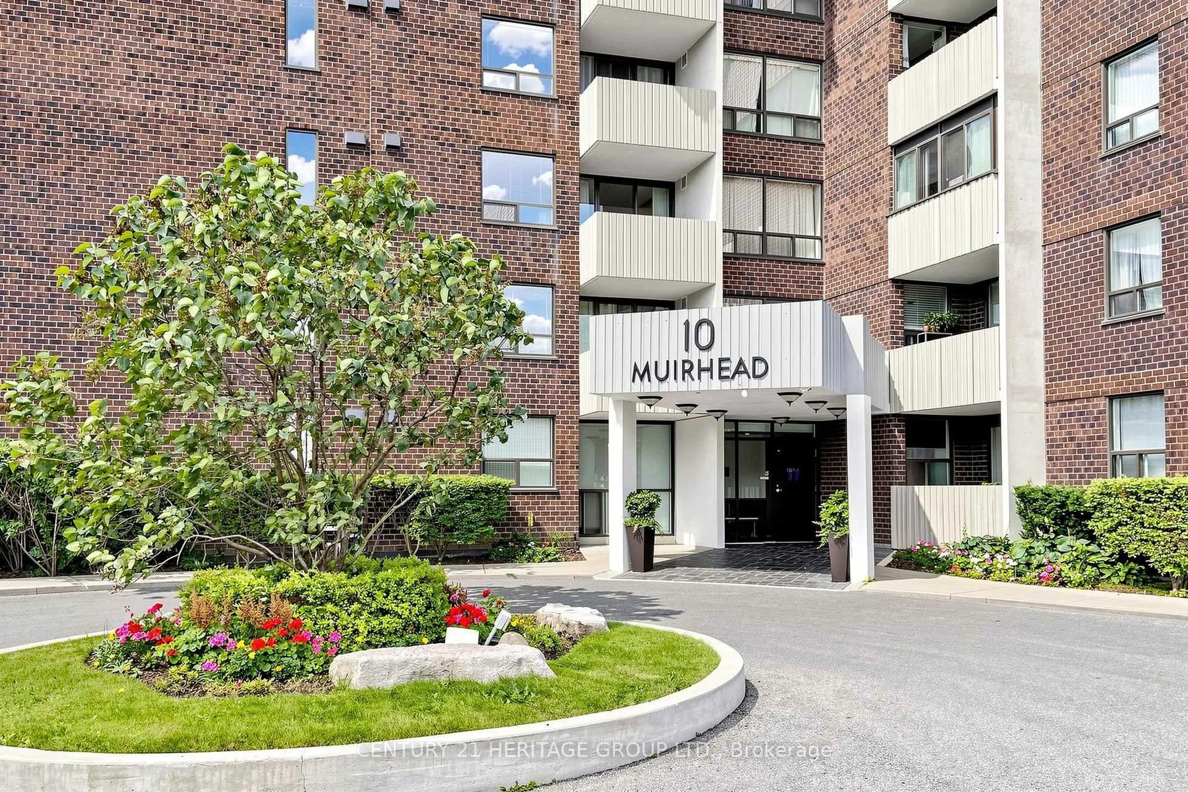Indoor foyer for 10 Muirhead Rd #1206, Toronto Ontario M2J 4P9