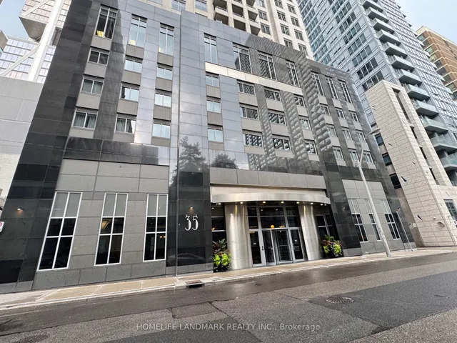 35 Balmuto St #501, Toronto 2