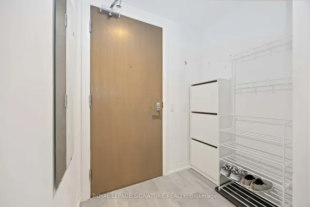 251 Jarvis St #1725, Toronto 2