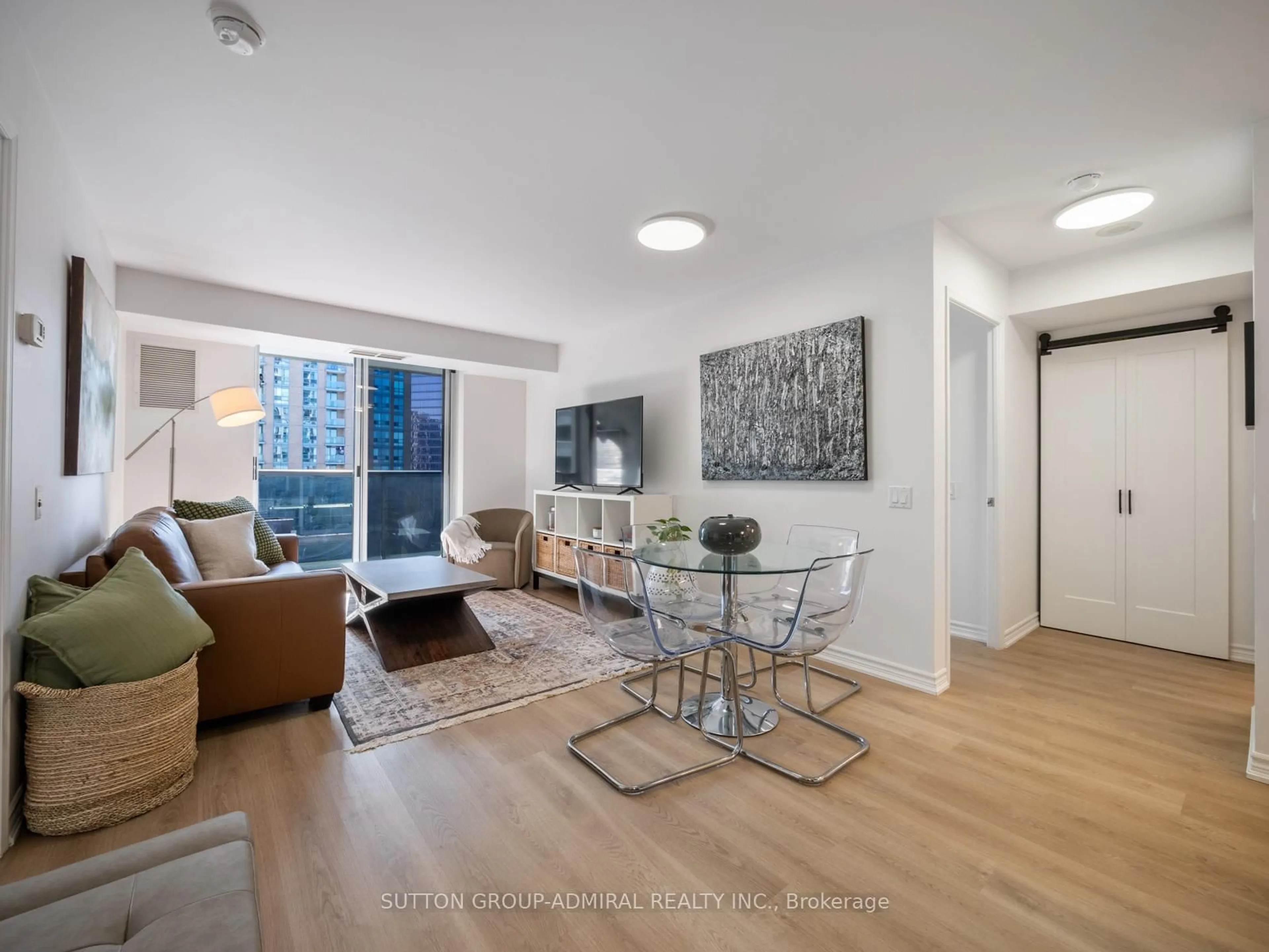 Living room with furniture, unknown for 35 Finch Ave #1112, Toronto Ontario M2N 6Z8