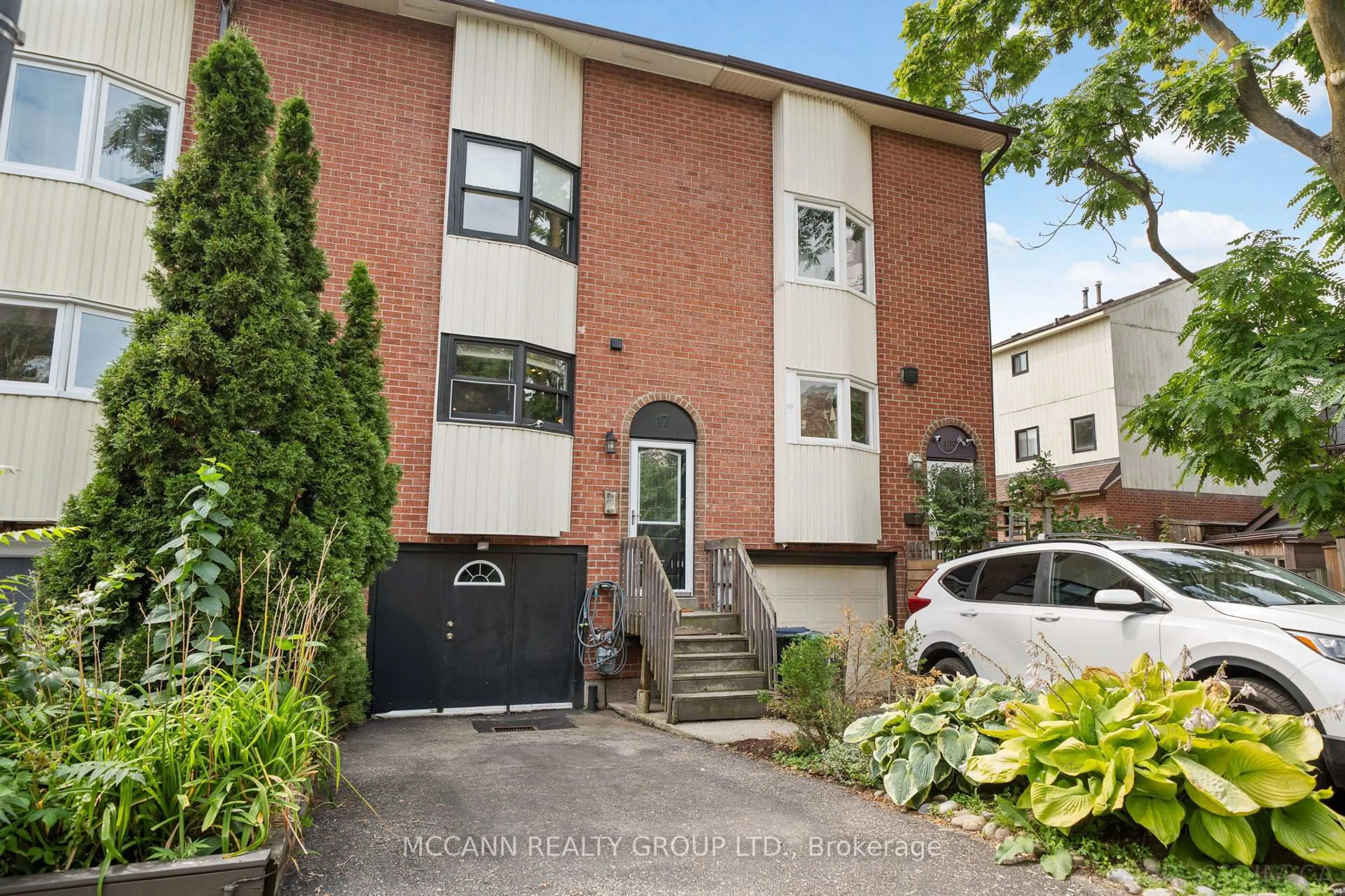 Home with brick exterior material, street for 17 Sydenham St, Toronto Ontario M5A 4H4