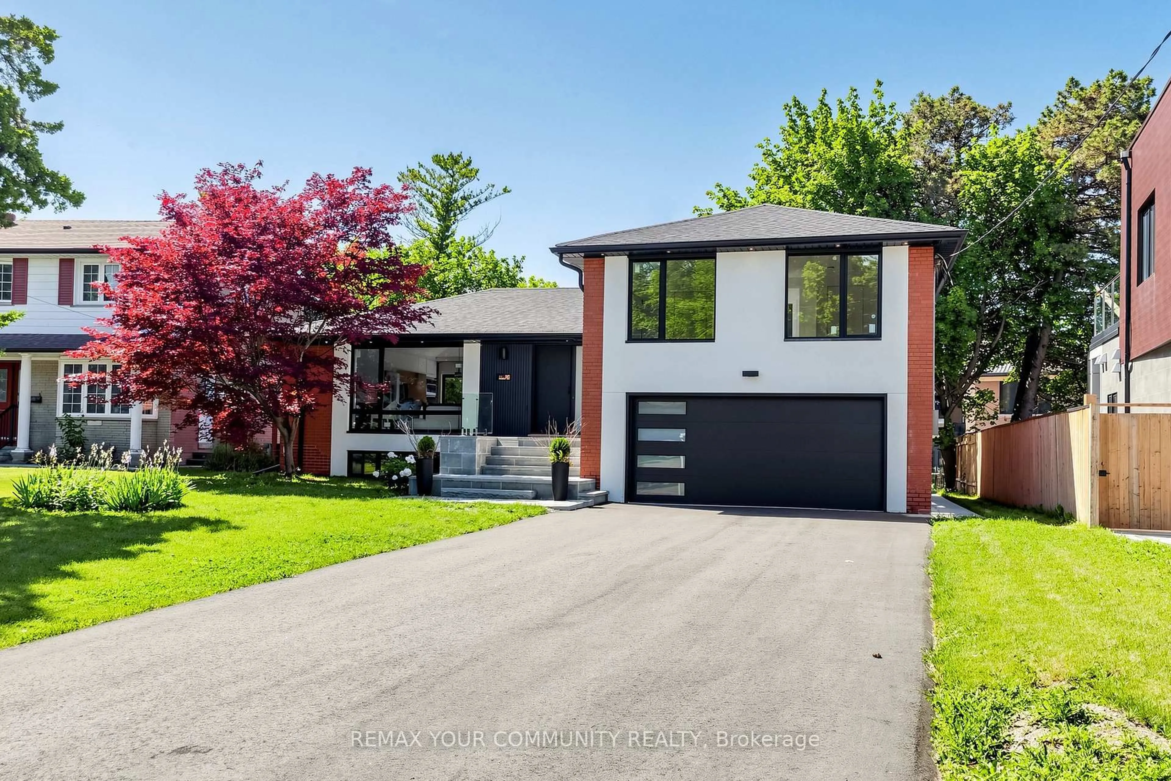 Home with brick exterior material, street for 35 Geraldton Cres, Toronto Ontario M2J 2R5