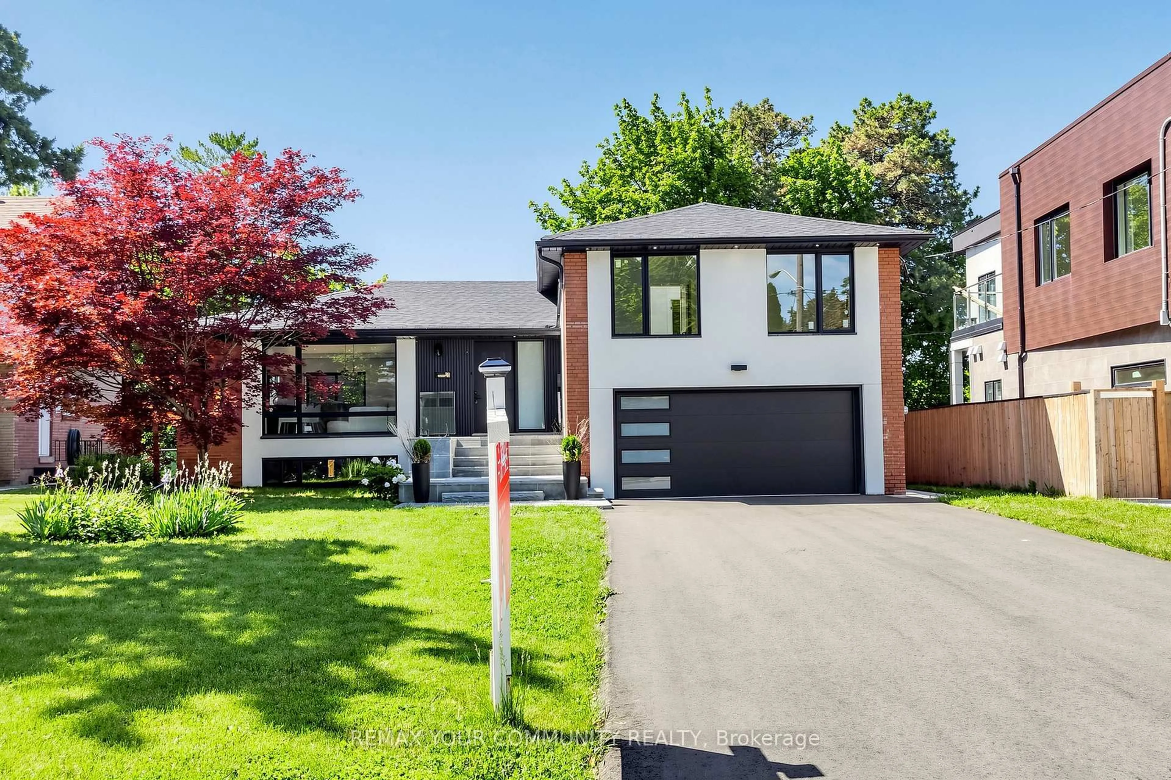 Home with brick exterior material, street for 35 Geraldton Cres, Toronto Ontario M2J 2R5