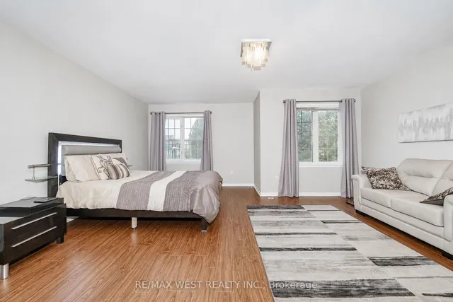 108 Finch Ave #D11, Toronto 4